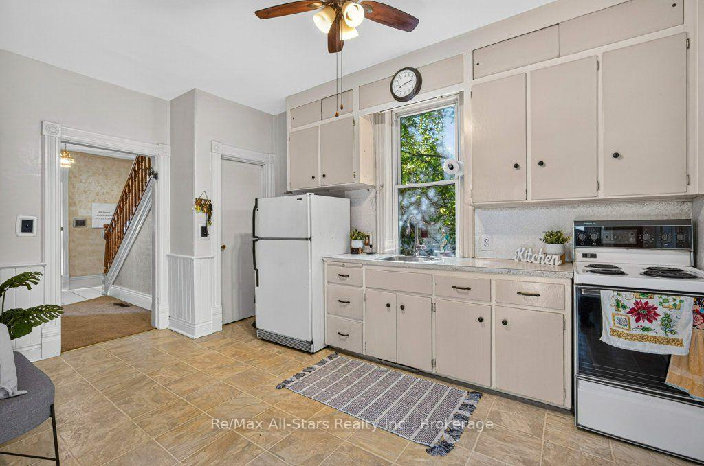 Photo 12 of 47 King Street E, Kawartha Lakes, Omemee — HOMEH