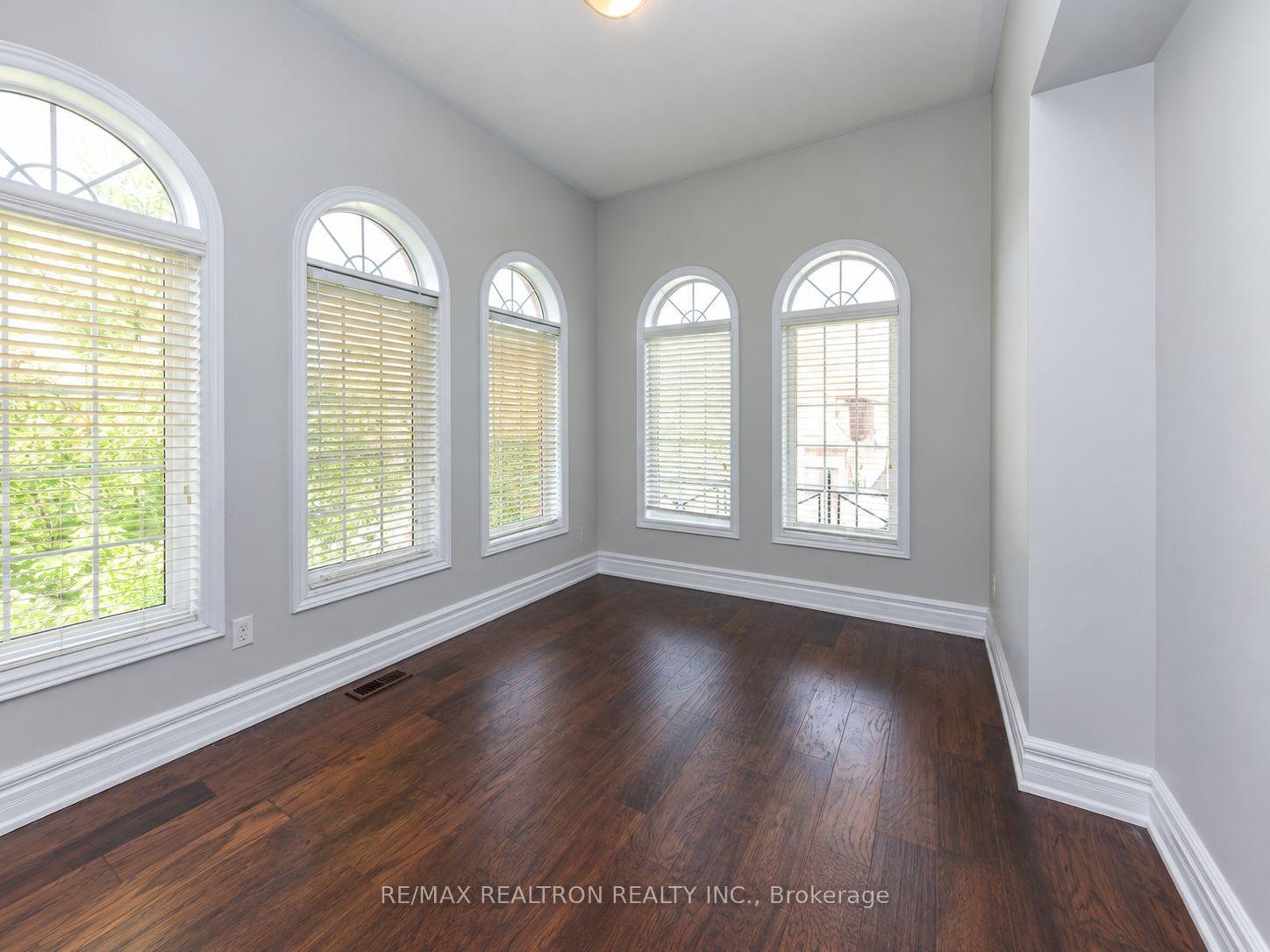 Photo 28 of 119 Lindbergh Drive, Vaughan, Vellore Village — HOMEH