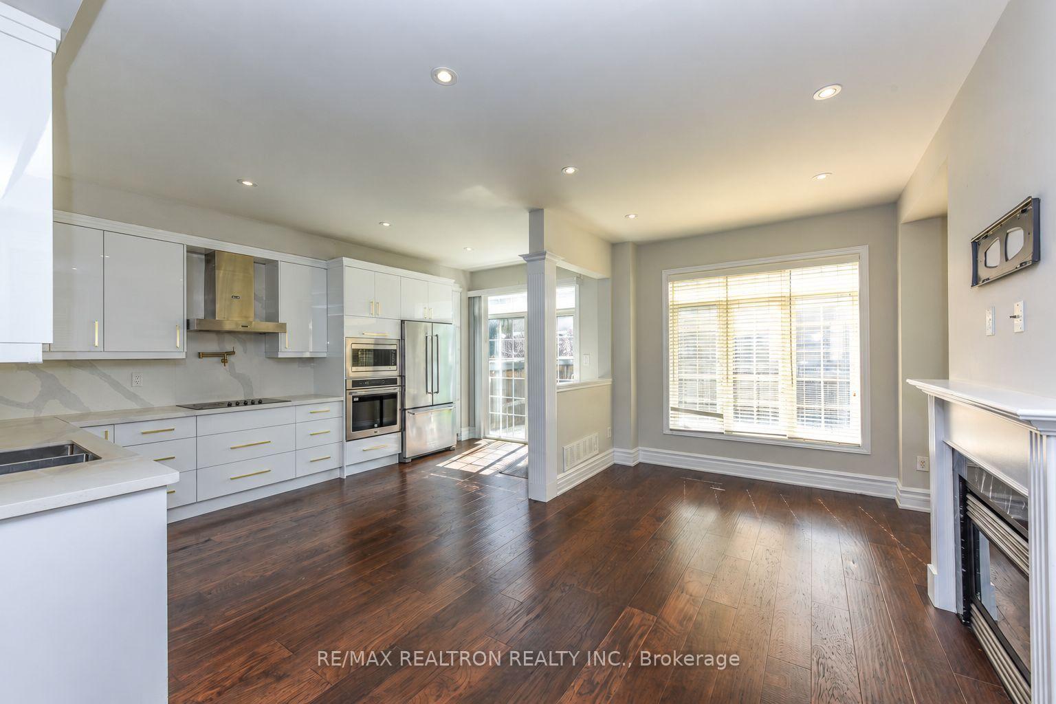 Photo 32 of 119 Lindbergh Drive, Vaughan, Vellore Village — HOMEH