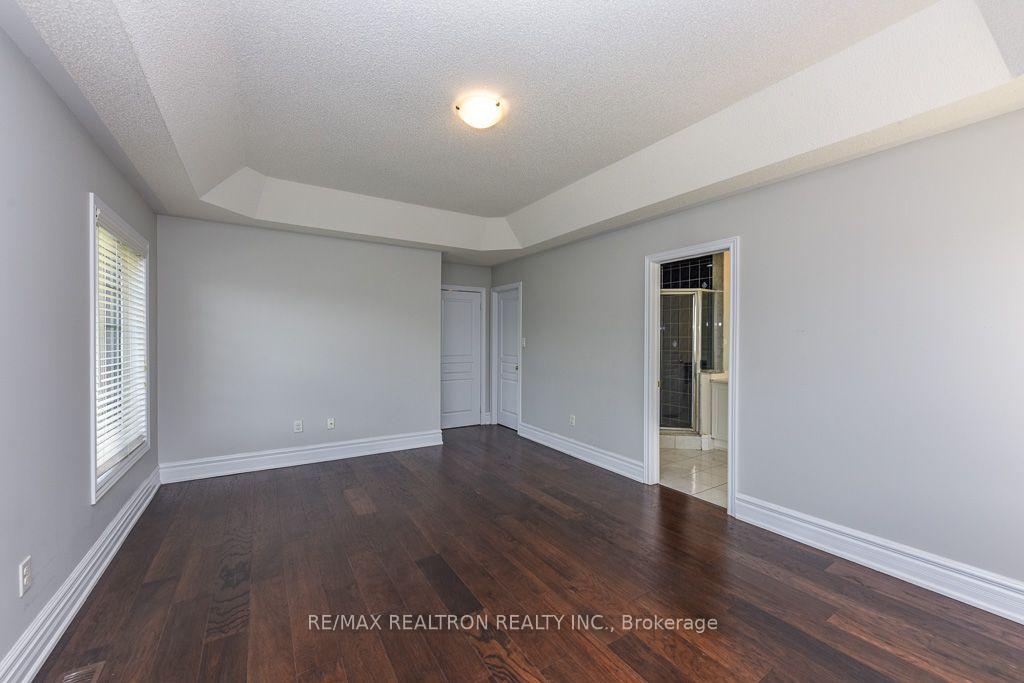 Photo 46 of 119 Lindbergh Drive, Vaughan, Vellore Village — HOMEH