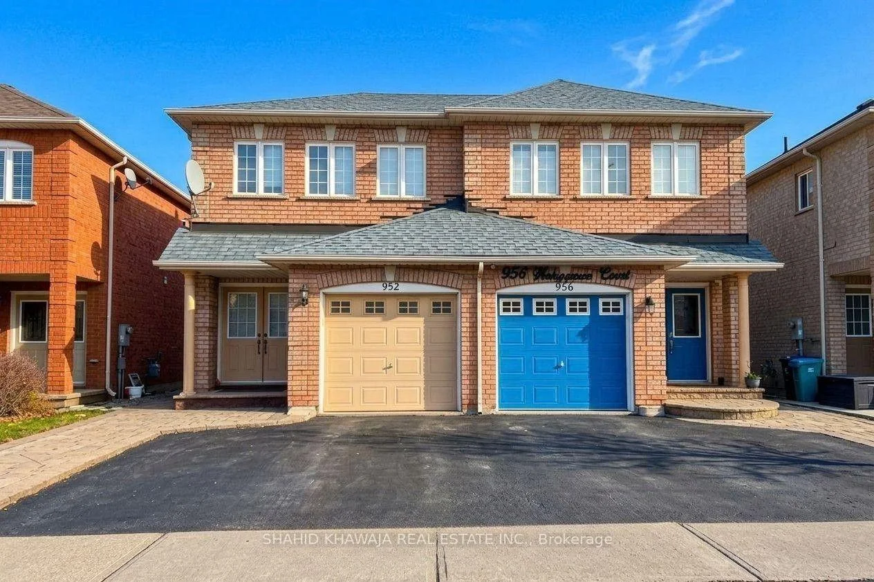 Front of 952 Marygrace Court