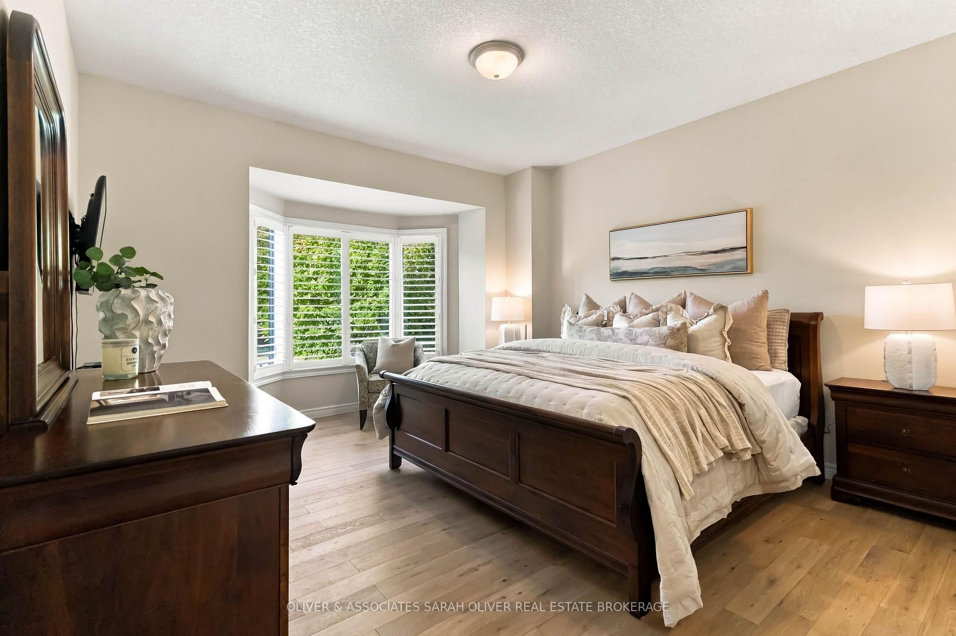 Photo 22 of 2295 Kains Road, London, South A — HOMEH