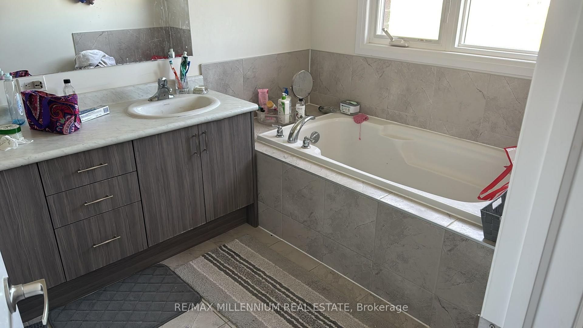Photo 12 of Unit 6, 400 Newman Drive, Cambridge, Blair Road — HOMEH