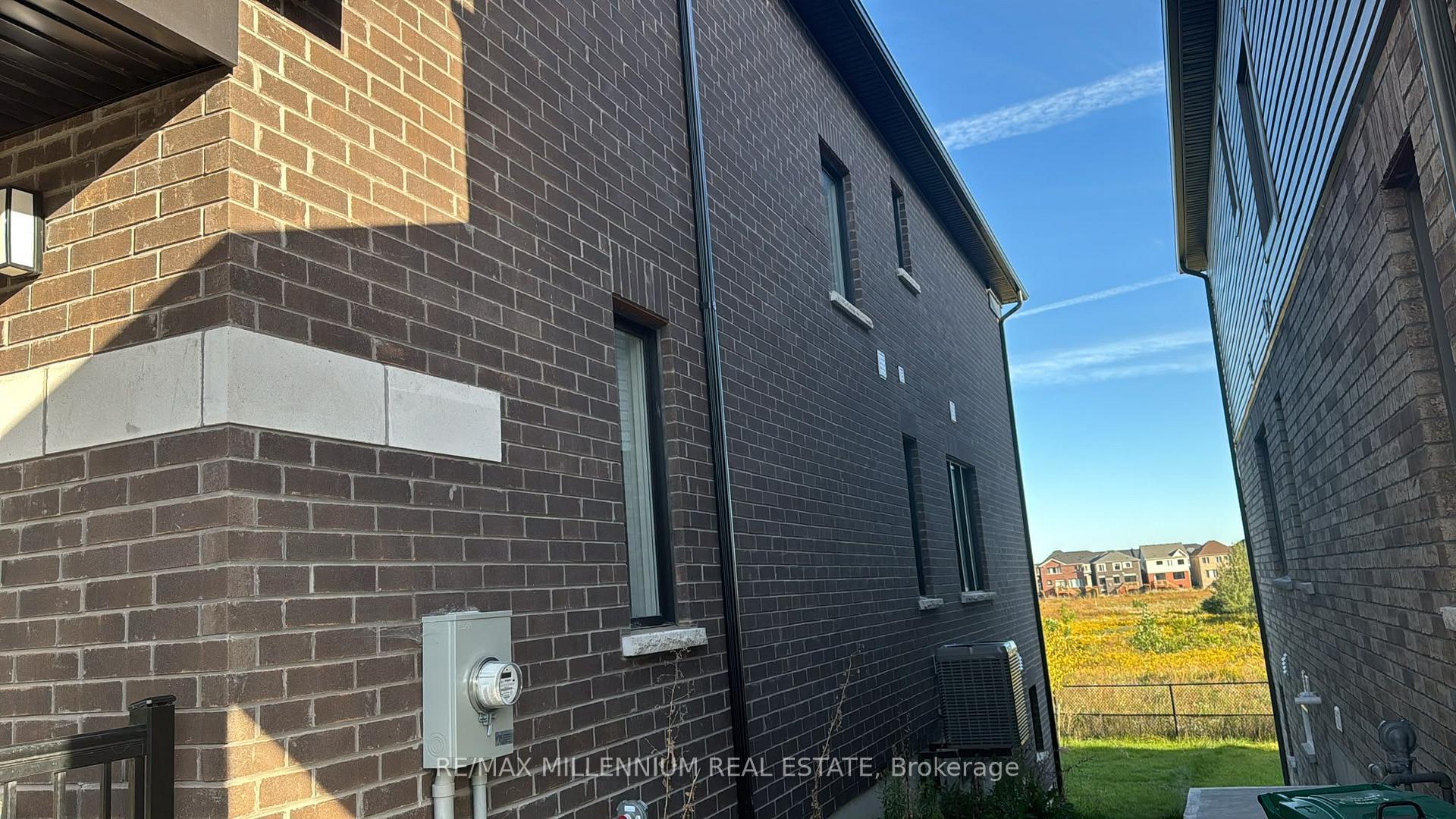 Photo 19 of Unit 6, 400 Newman Drive, Cambridge, Blair Road — HOMEH