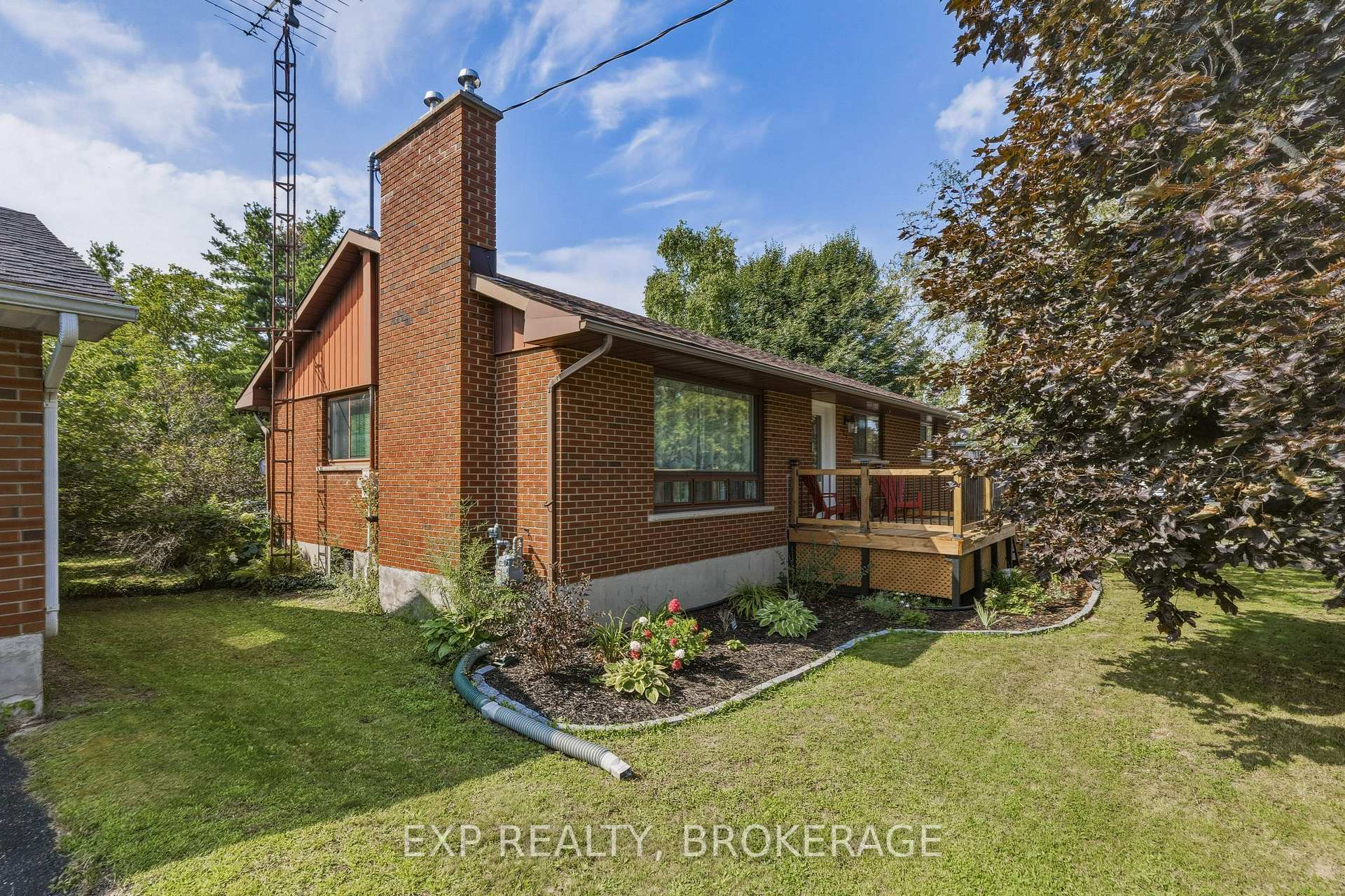 Photo 2 of 1531 Unity Road, Kingston, City North of 401 — HOMEH