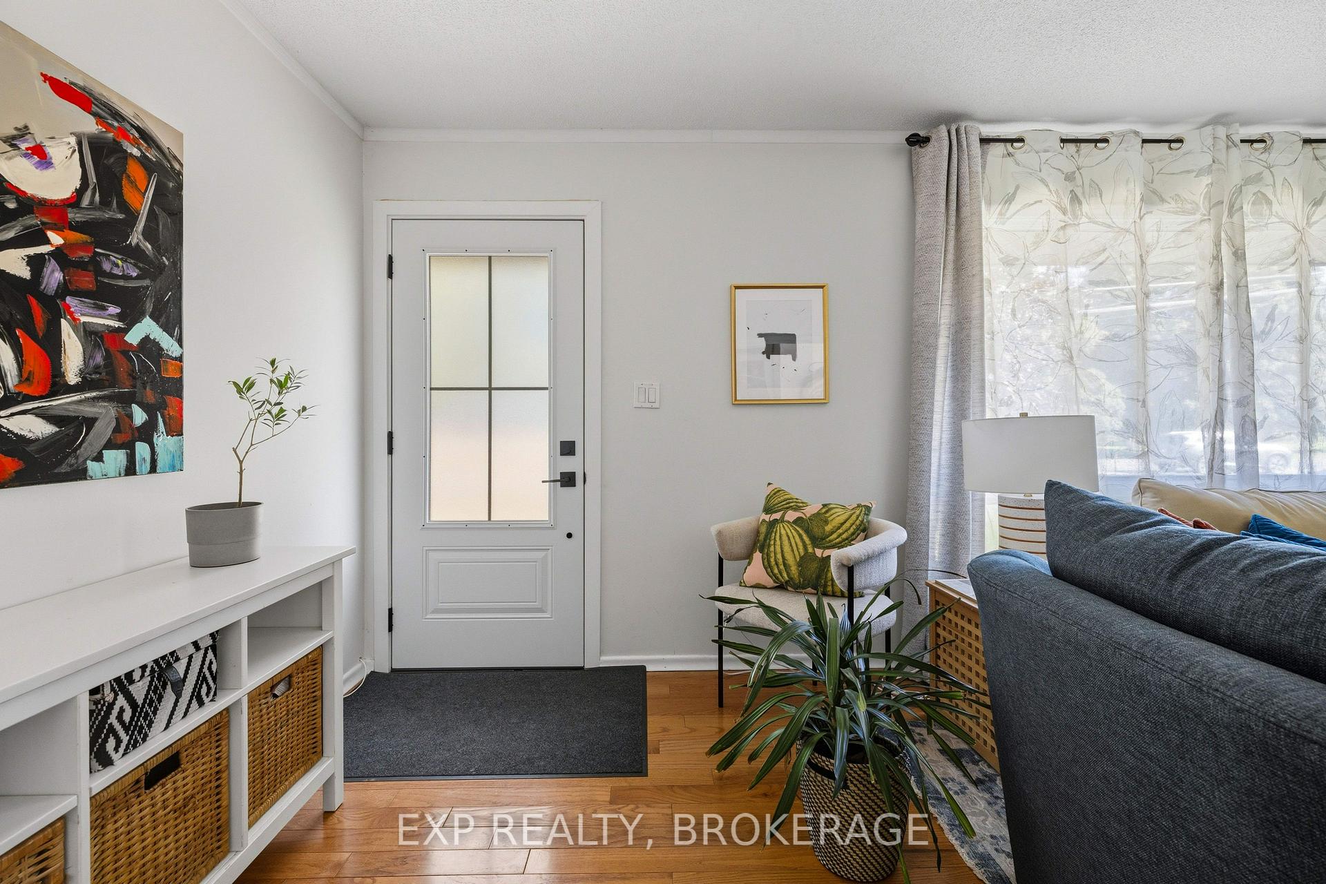 Photo 4 of 1531 Unity Road, Kingston, City North of 401 — HOMEH