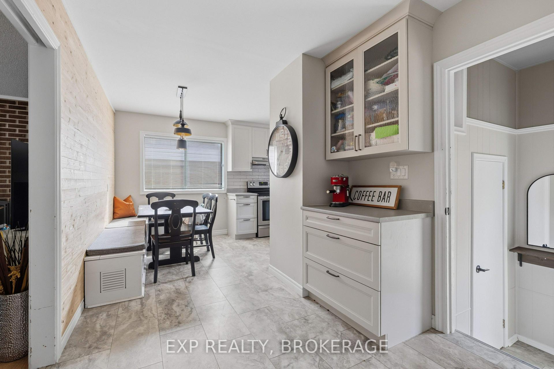 Photo 10 of 1531 Unity Road, Kingston, City North of 401 — HOMEH