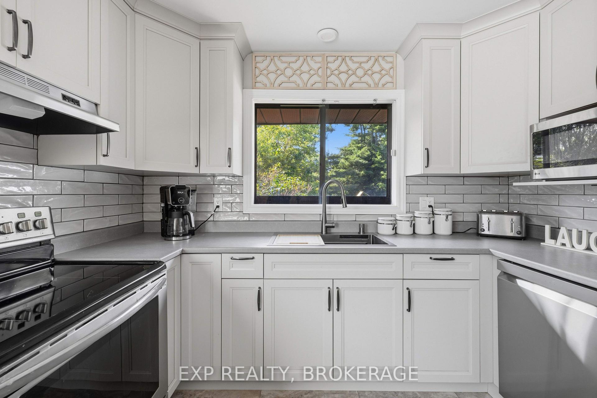 Photo 12 of 1531 Unity Road, Kingston, City North of 401 — HOMEH
