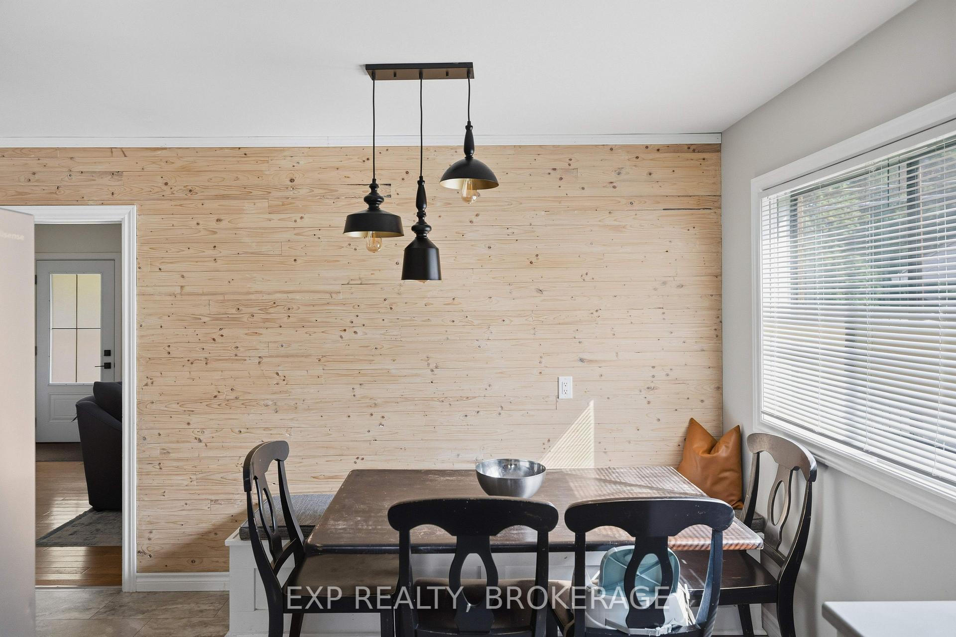 Photo 15 of 1531 Unity Road, Kingston, City North of 401 — HOMEH
