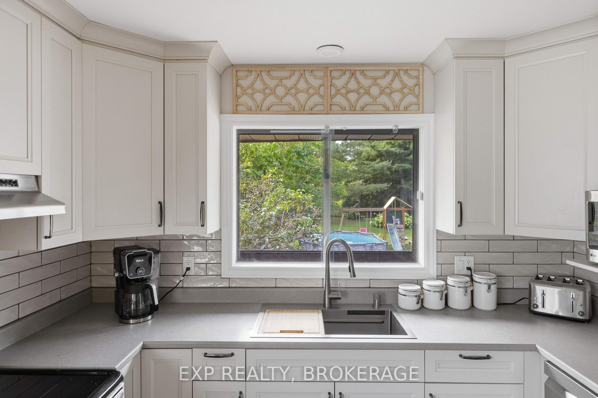 Photo 16 of 1531 Unity Road, Kingston, City North of 401 — HOMEH