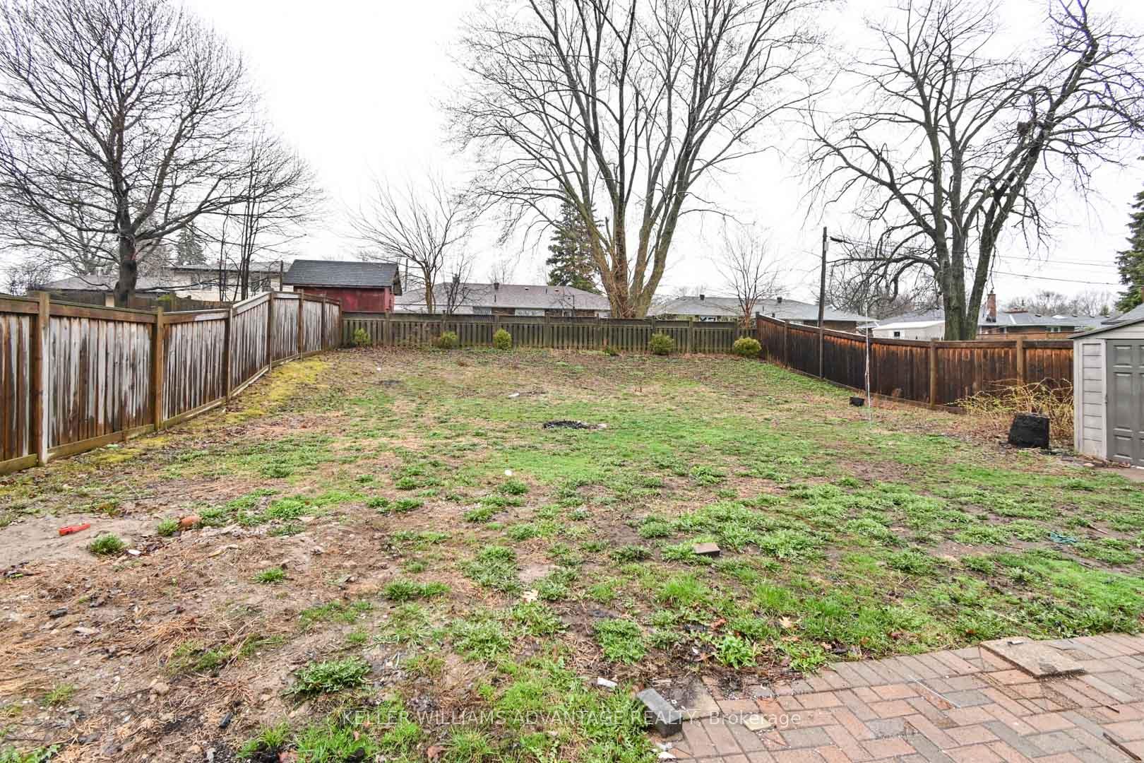 Photo 5 of 936 Somerville Street, Oshawa, Centennial — HOMEH