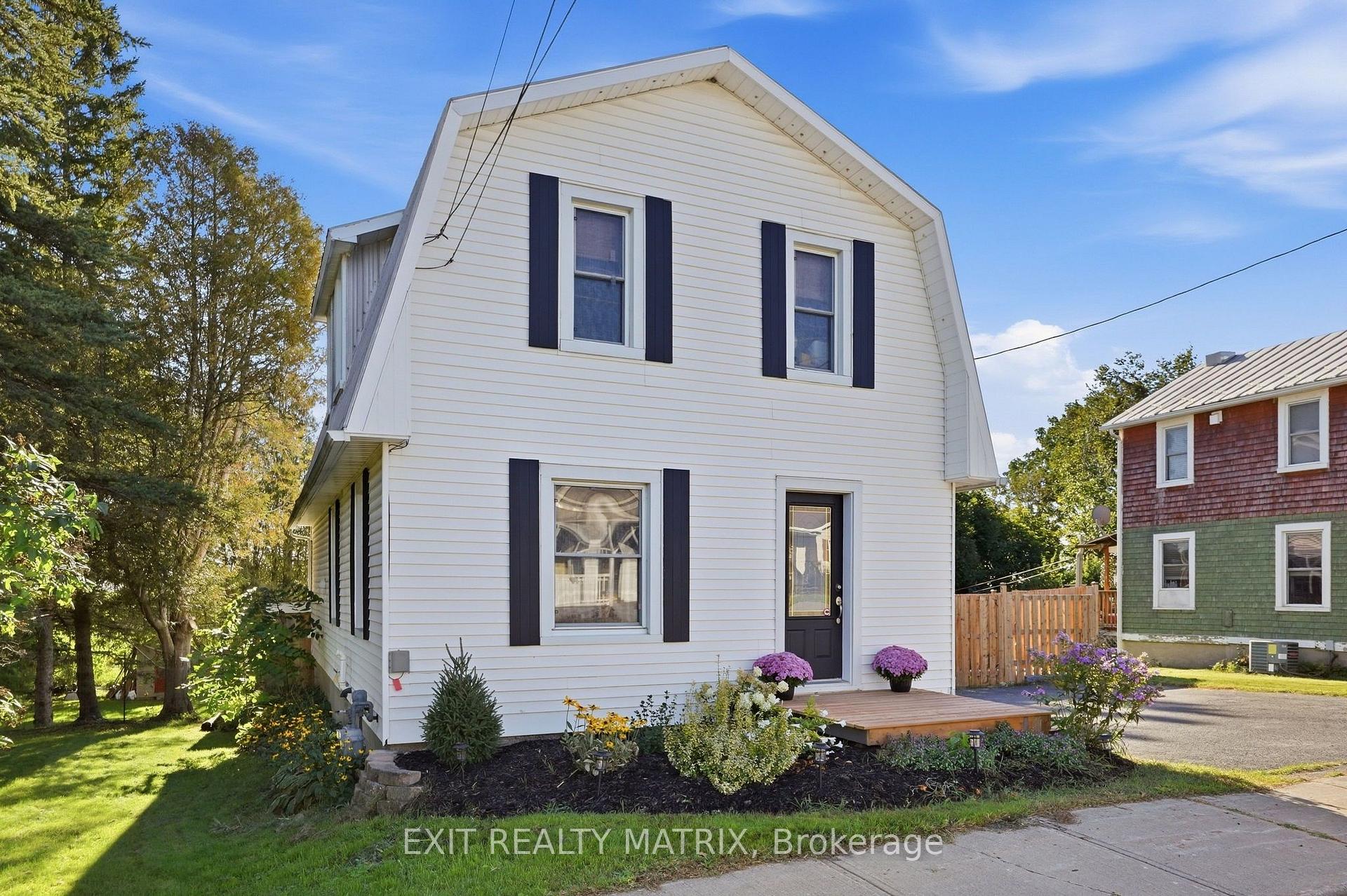 Photo 4 of 75 Stanley Avenue, Champlain, Vankleek Hill — HOMEH