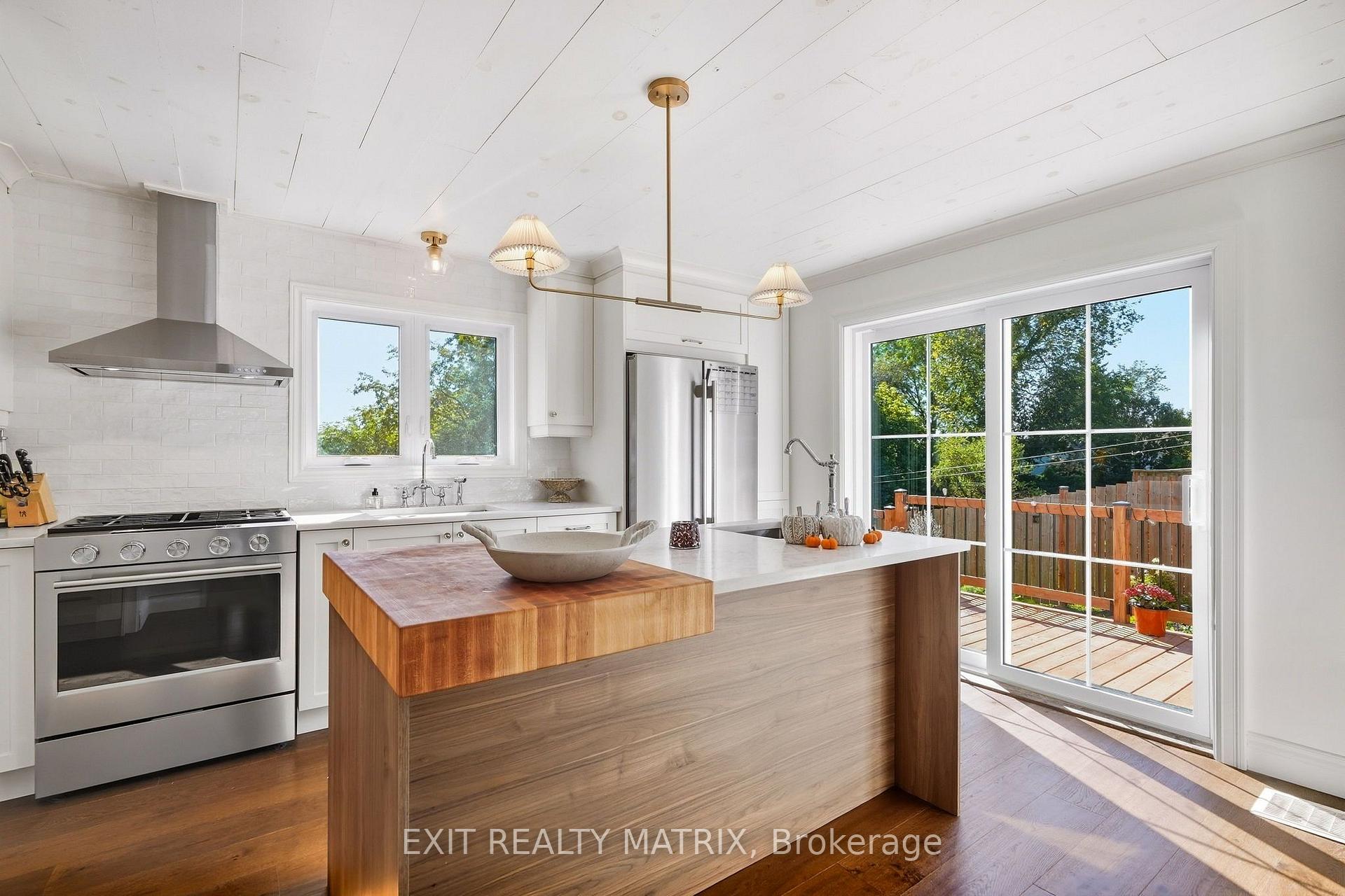 Photo 13 of 75 Stanley Avenue, Champlain, Vankleek Hill — HOMEH