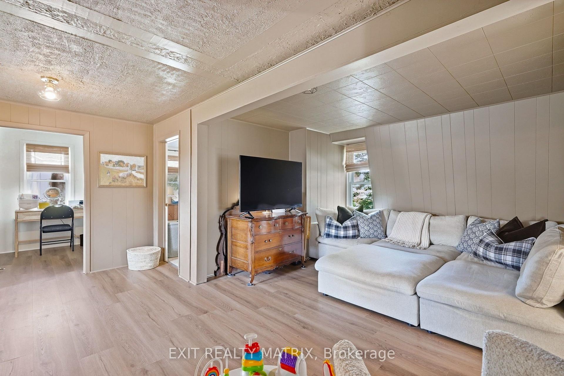 Photo 21 of 75 Stanley Avenue, Champlain, Vankleek Hill — HOMEH