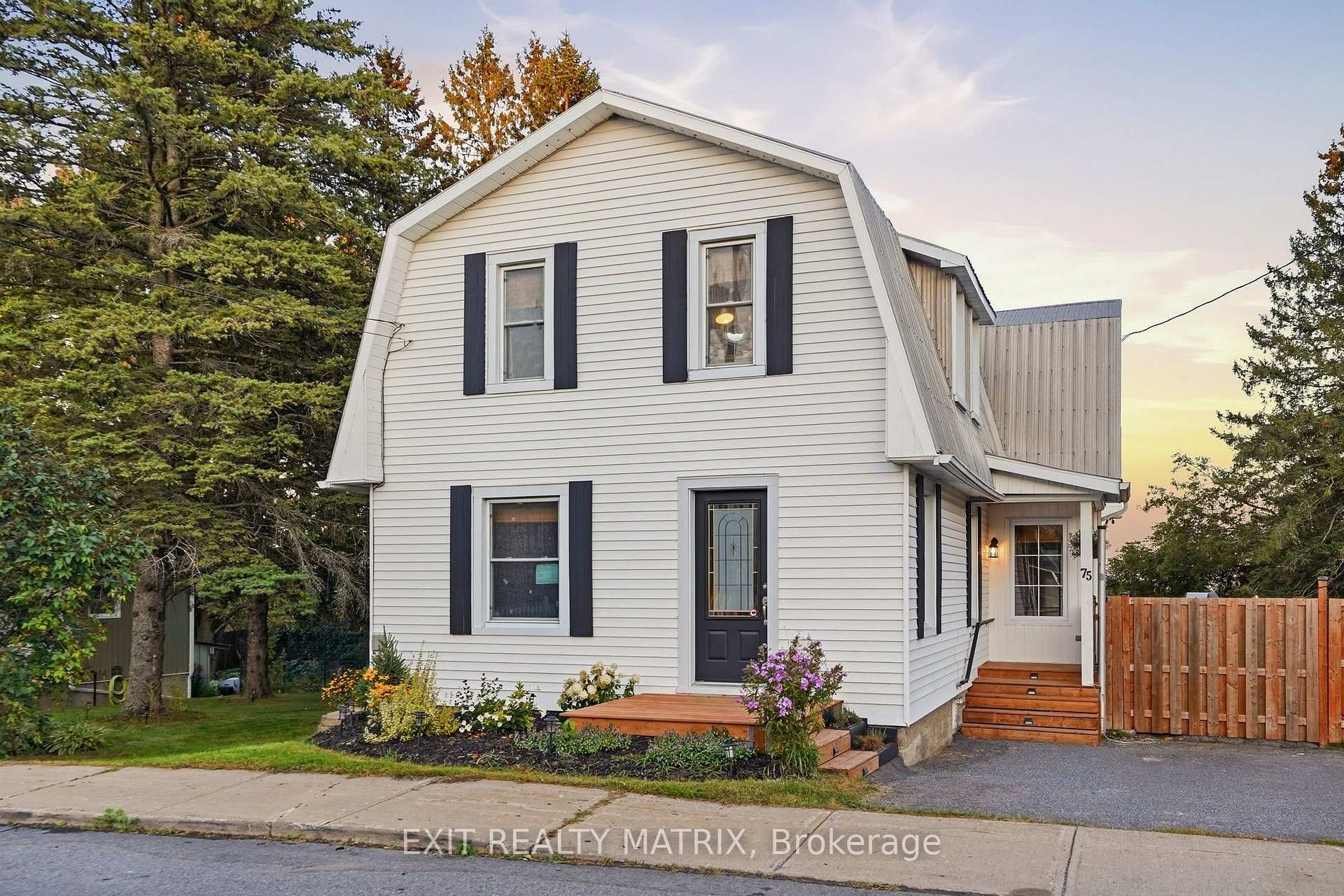 Photo 40 of 75 Stanley Avenue, Champlain, Vankleek Hill — HOMEH