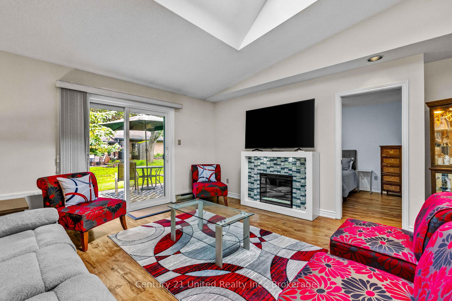 Photo 13 of Unit 7, 680 Whitaker Street, Peterborough, Ashburnham Ward 4 — HOMEH