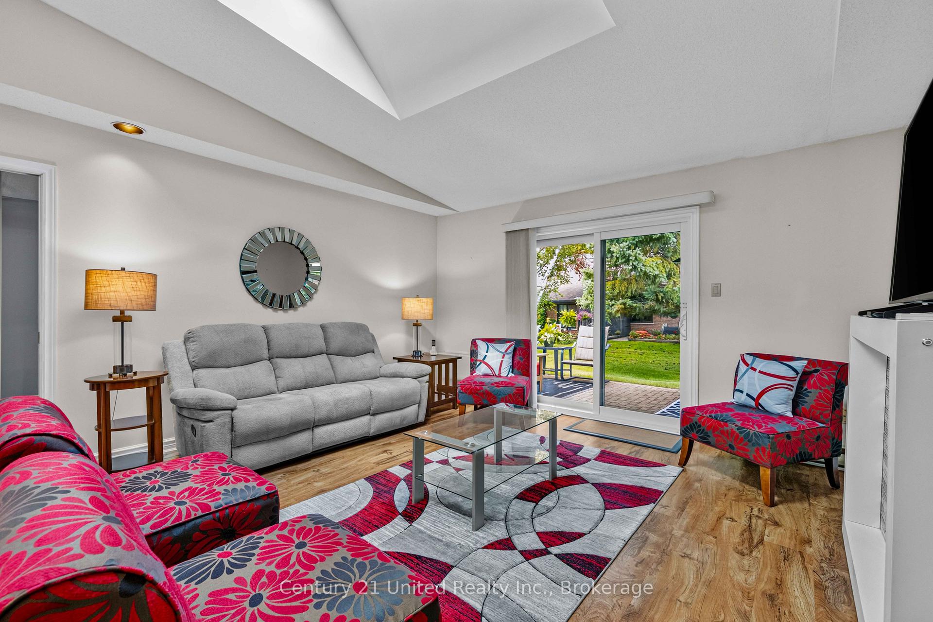 Photo 16 of Unit 7, 680 Whitaker Street, Peterborough, Ashburnham Ward 4 — HOMEH
