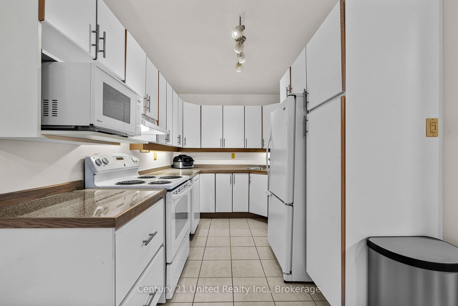 Photo 18 of Unit 7, 680 Whitaker Street, Peterborough, Ashburnham Ward 4 — HOMEH