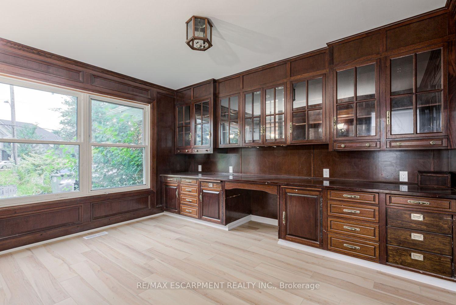Photo 4 of 2104 Mississauga Road, Mississauga, Sheridan — HOMEH