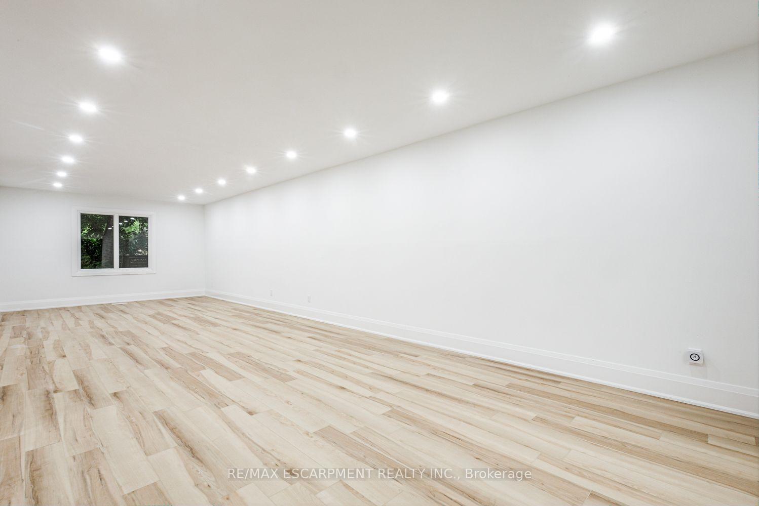 Photo 6 of 2104 Mississauga Road, Mississauga, Sheridan — HOMEH