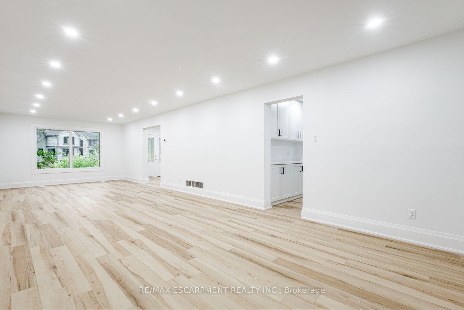 Photo 8 of 2104 Mississauga Road, Mississauga, Sheridan — HOMEH