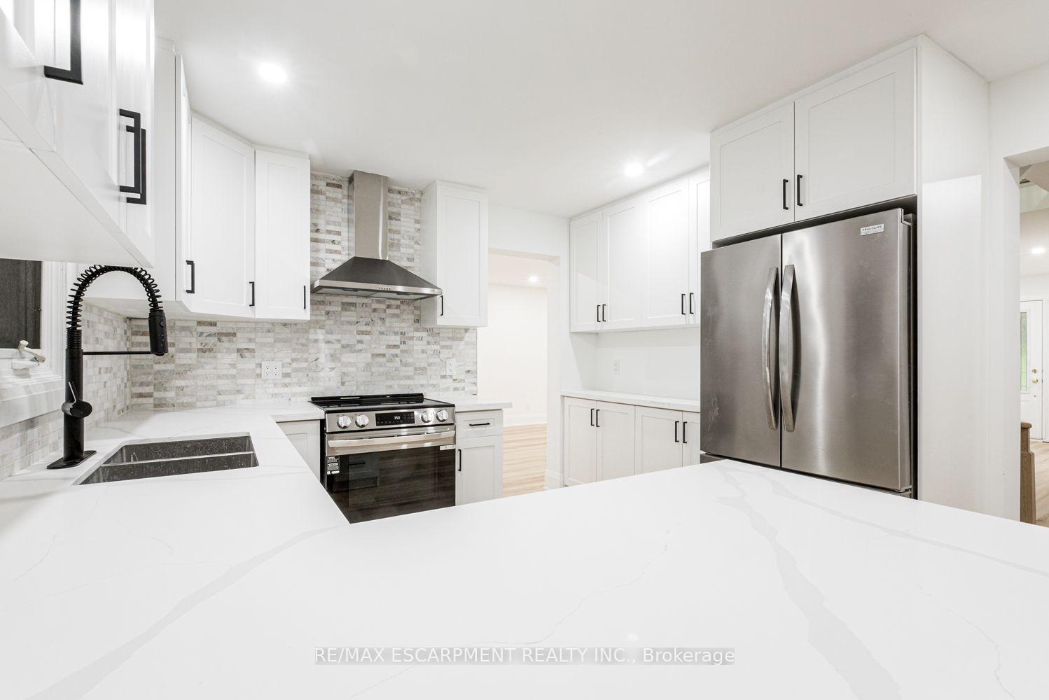 Photo 12 of 2104 Mississauga Road, Mississauga, Sheridan — HOMEH
