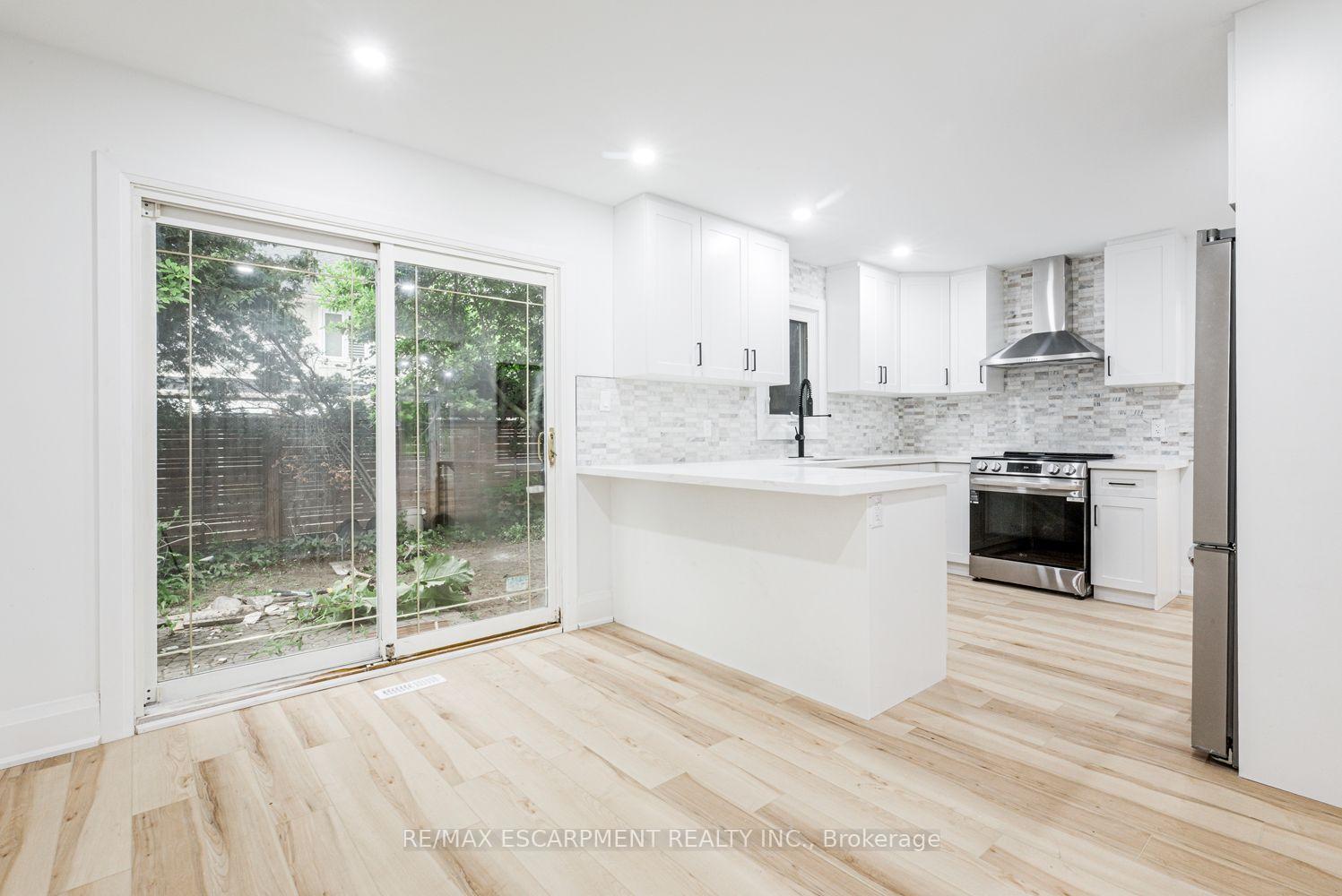 Photo 14 of 2104 Mississauga Road, Mississauga, Sheridan — HOMEH