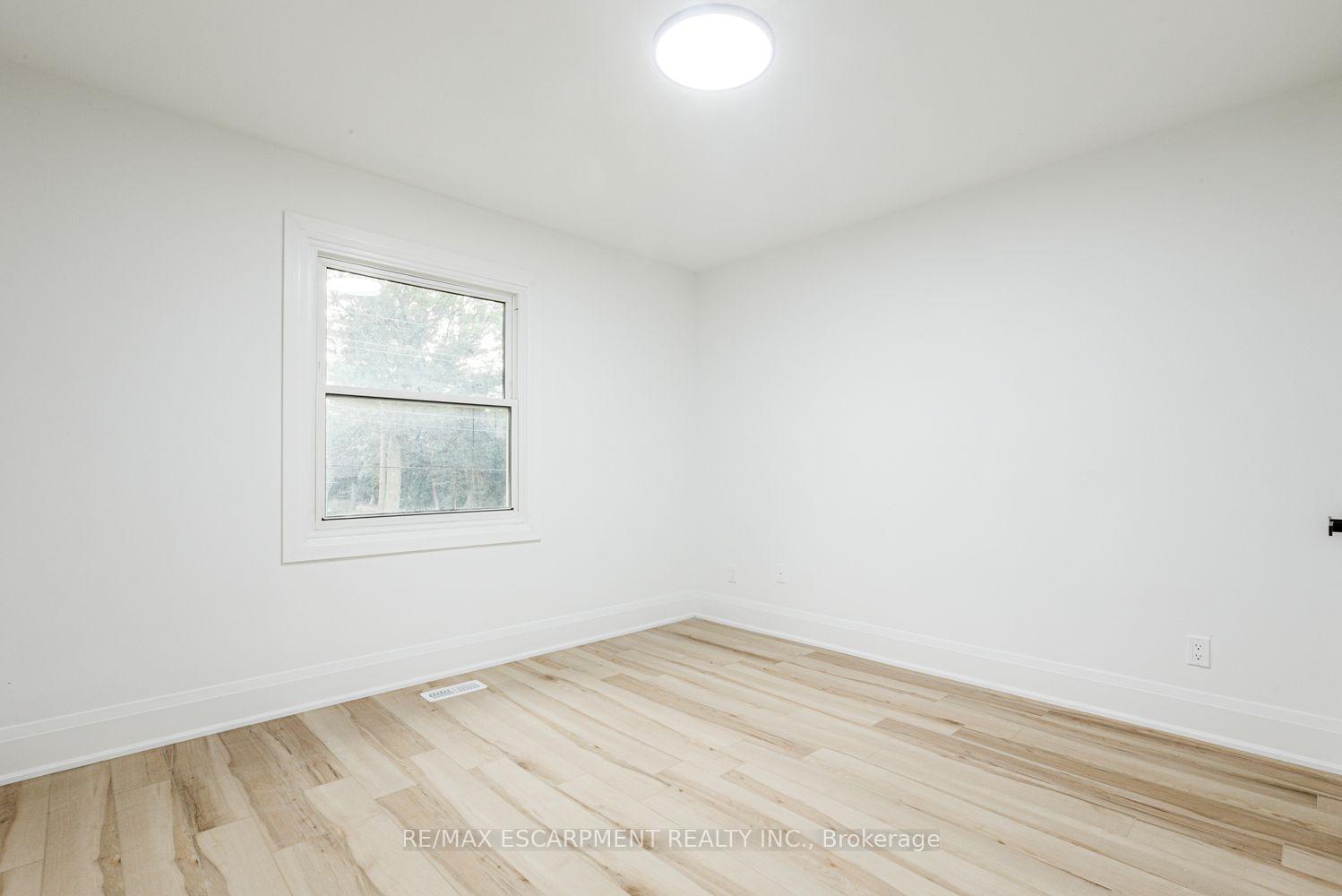 Photo 23 of 2104 Mississauga Road, Mississauga, Sheridan — HOMEH