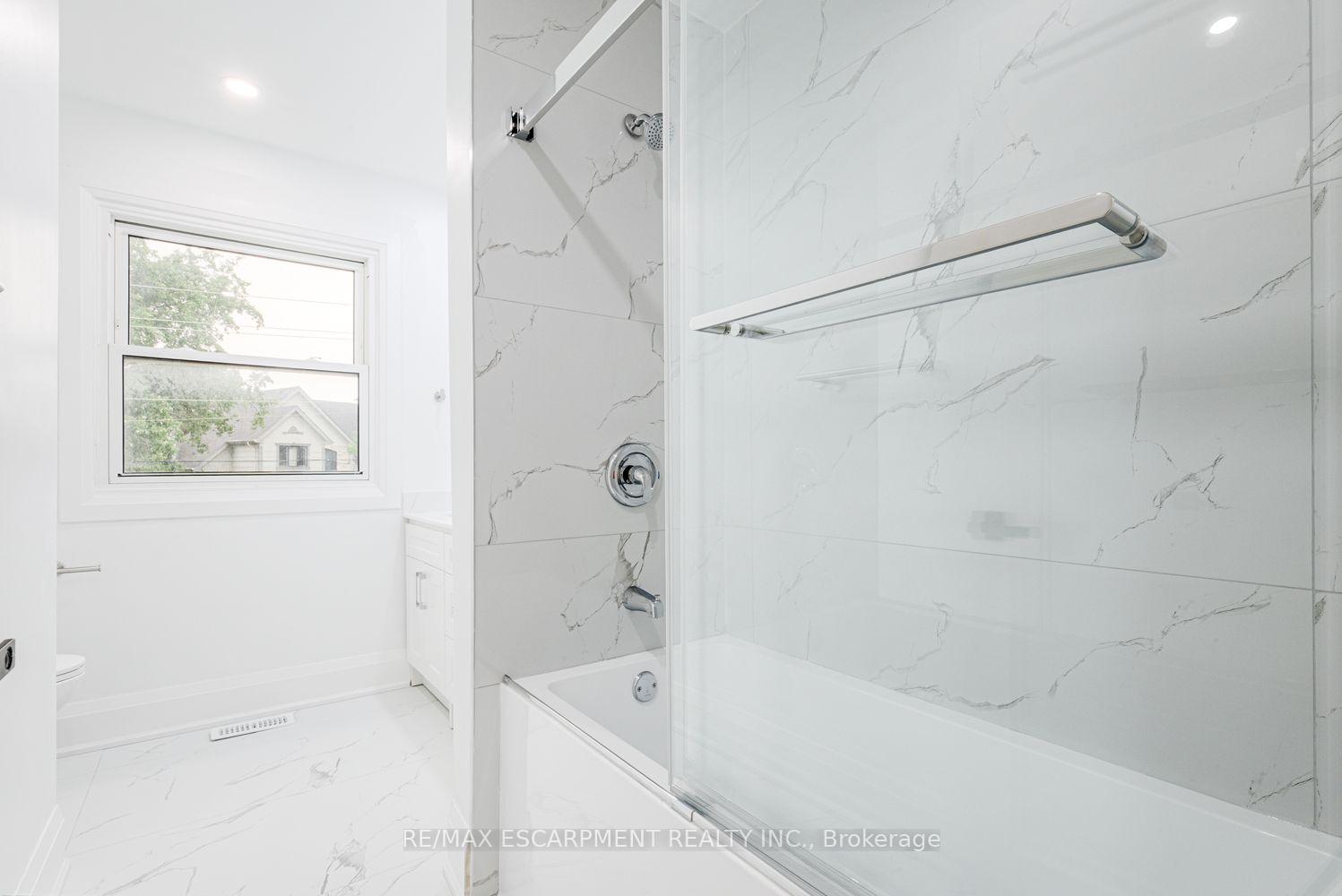 Photo 24 of 2104 Mississauga Road, Mississauga, Sheridan — HOMEH