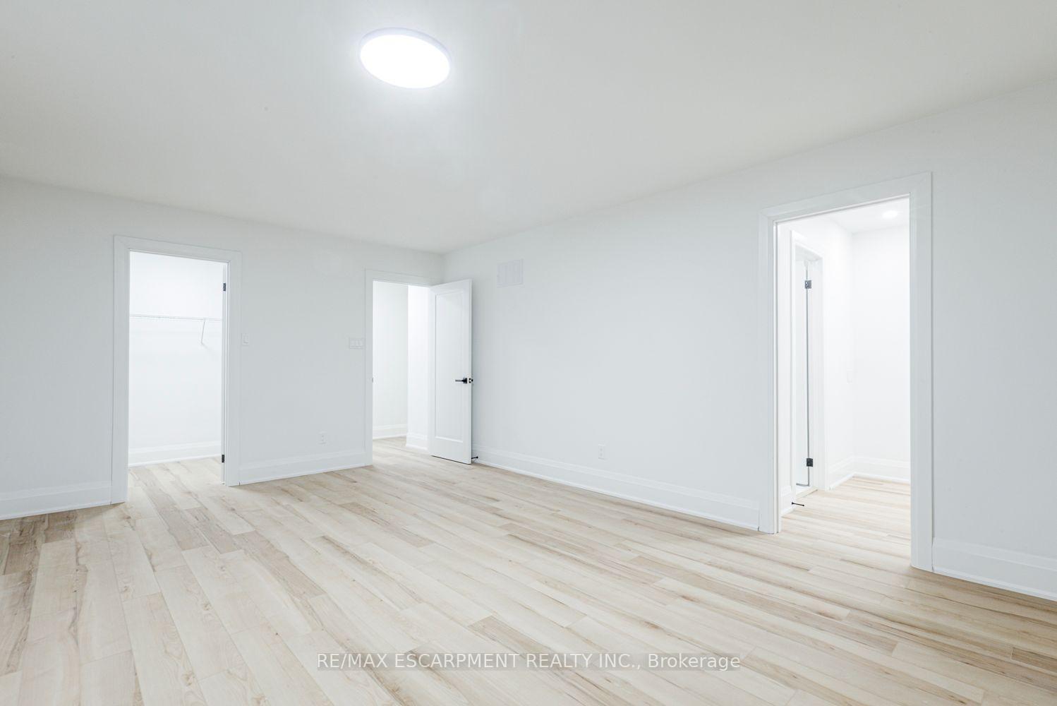 Photo 30 of 2104 Mississauga Road, Mississauga, Sheridan — HOMEH