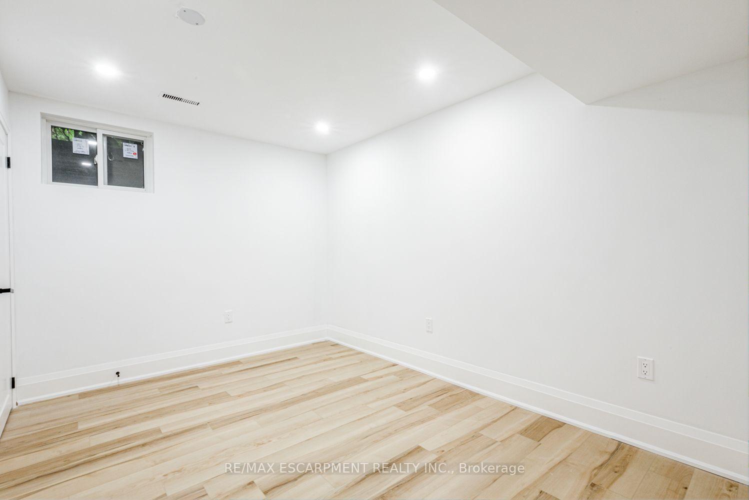 Photo 36 of 2104 Mississauga Road, Mississauga, Sheridan — HOMEH