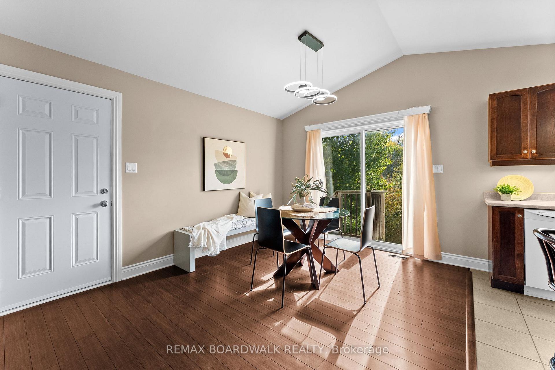 Photo 13 of 2711 Glen Smail Road, Edwardsburgh/Cardinal, Edwardsburgh/Cardinal Twp — HOMEH