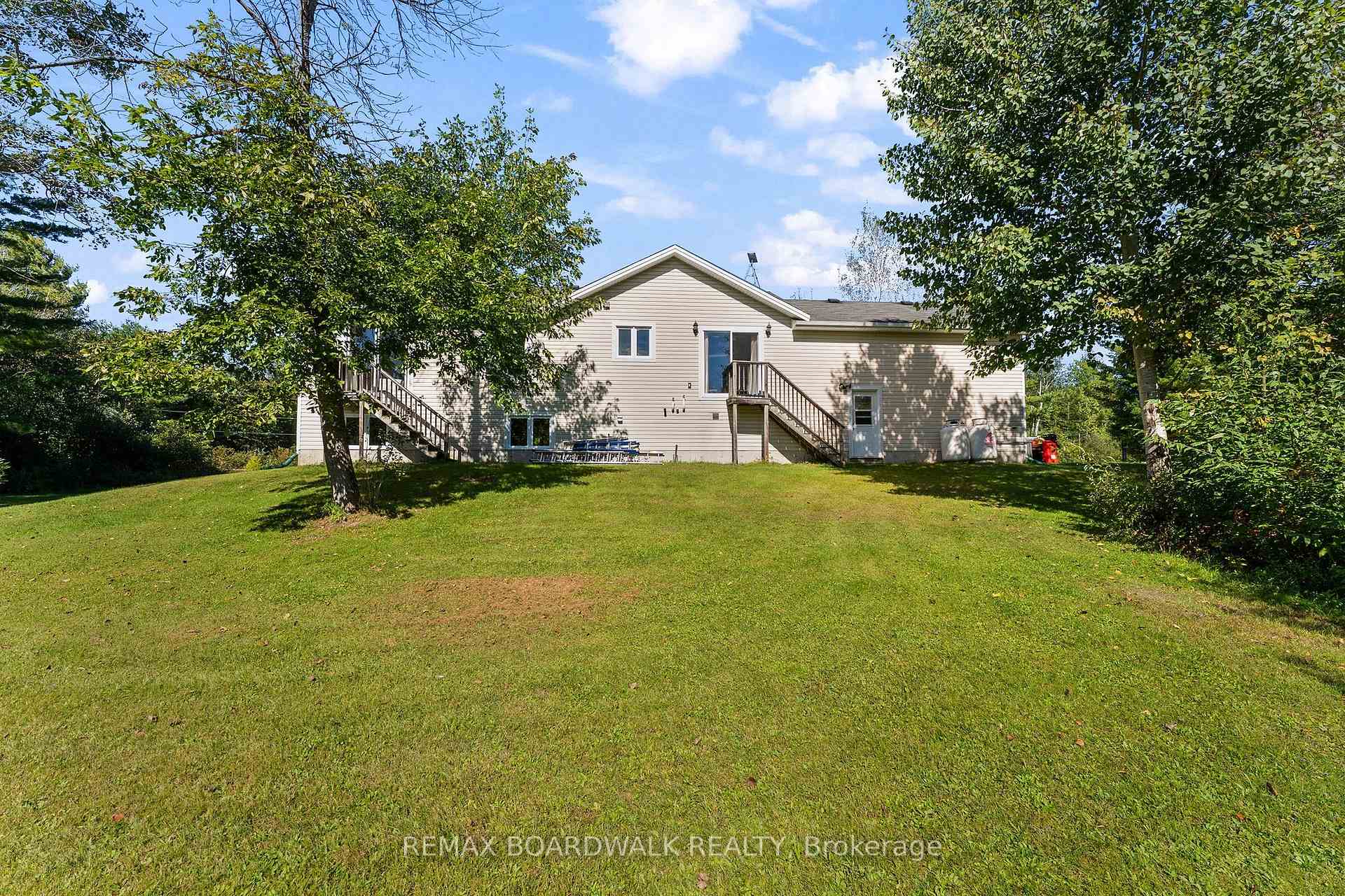Photo 41 of 2711 Glen Smail Road, Edwardsburgh/Cardinal, Edwardsburgh/Cardinal Twp — HOMEH