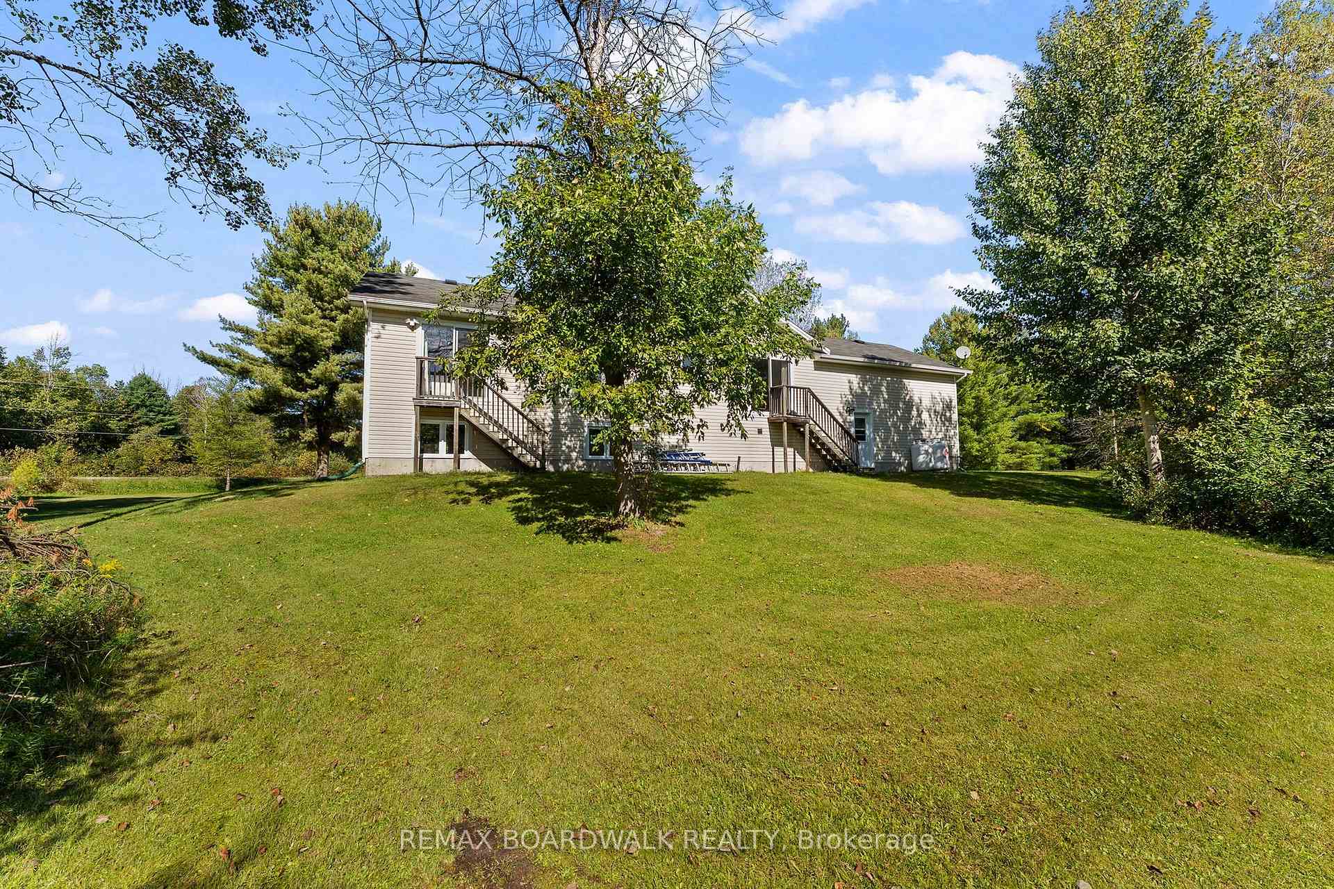 Photo 42 of 2711 Glen Smail Road, Edwardsburgh/Cardinal, Edwardsburgh/Cardinal Twp — HOMEH