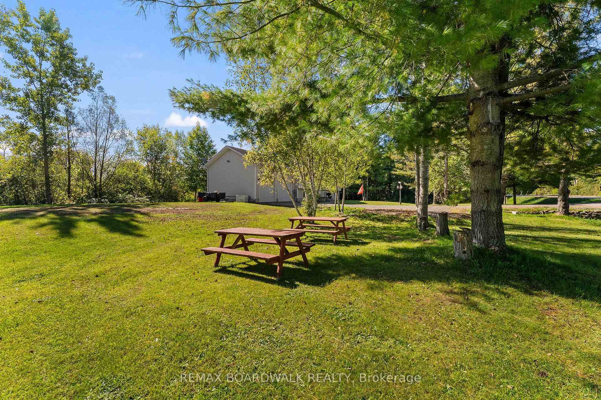 Photo 45 of 2711 Glen Smail Road, Edwardsburgh/Cardinal, Edwardsburgh/Cardinal Twp — HOMEH