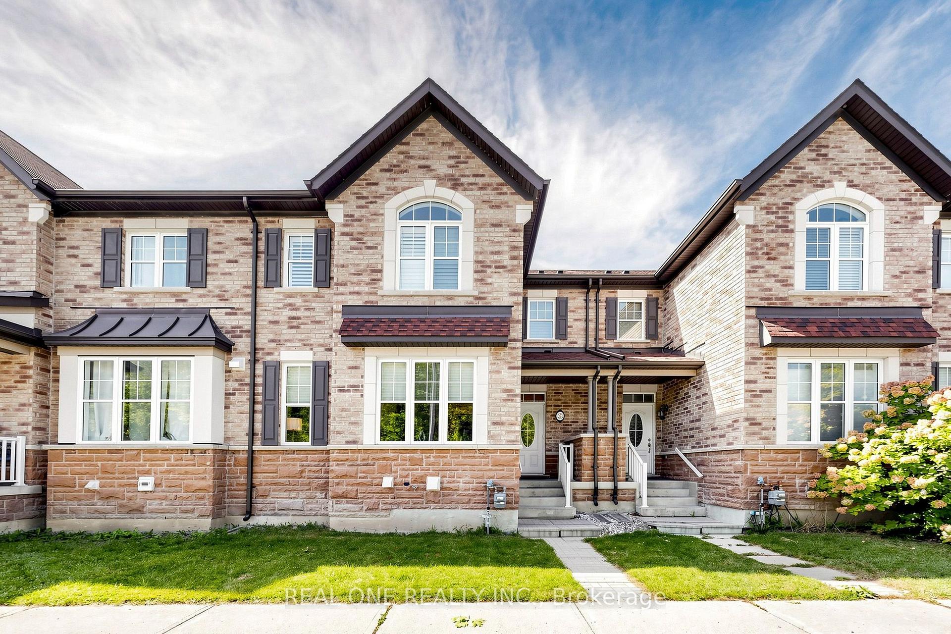 Photo of 262 Cornell Centre Boulevard