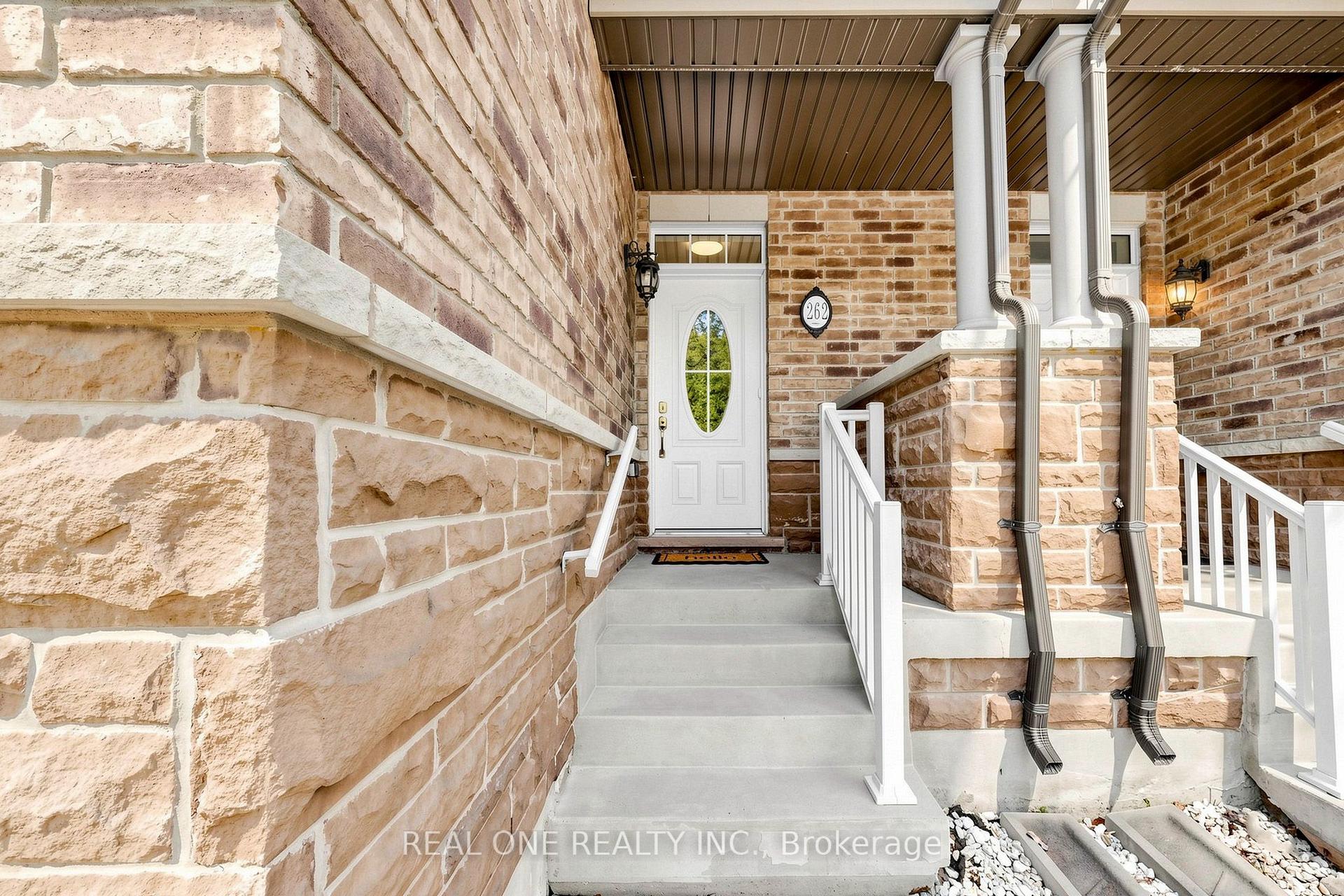 Photo 2 of 262 Cornell Centre Boulevard, Markham, Cornell — HOMEH