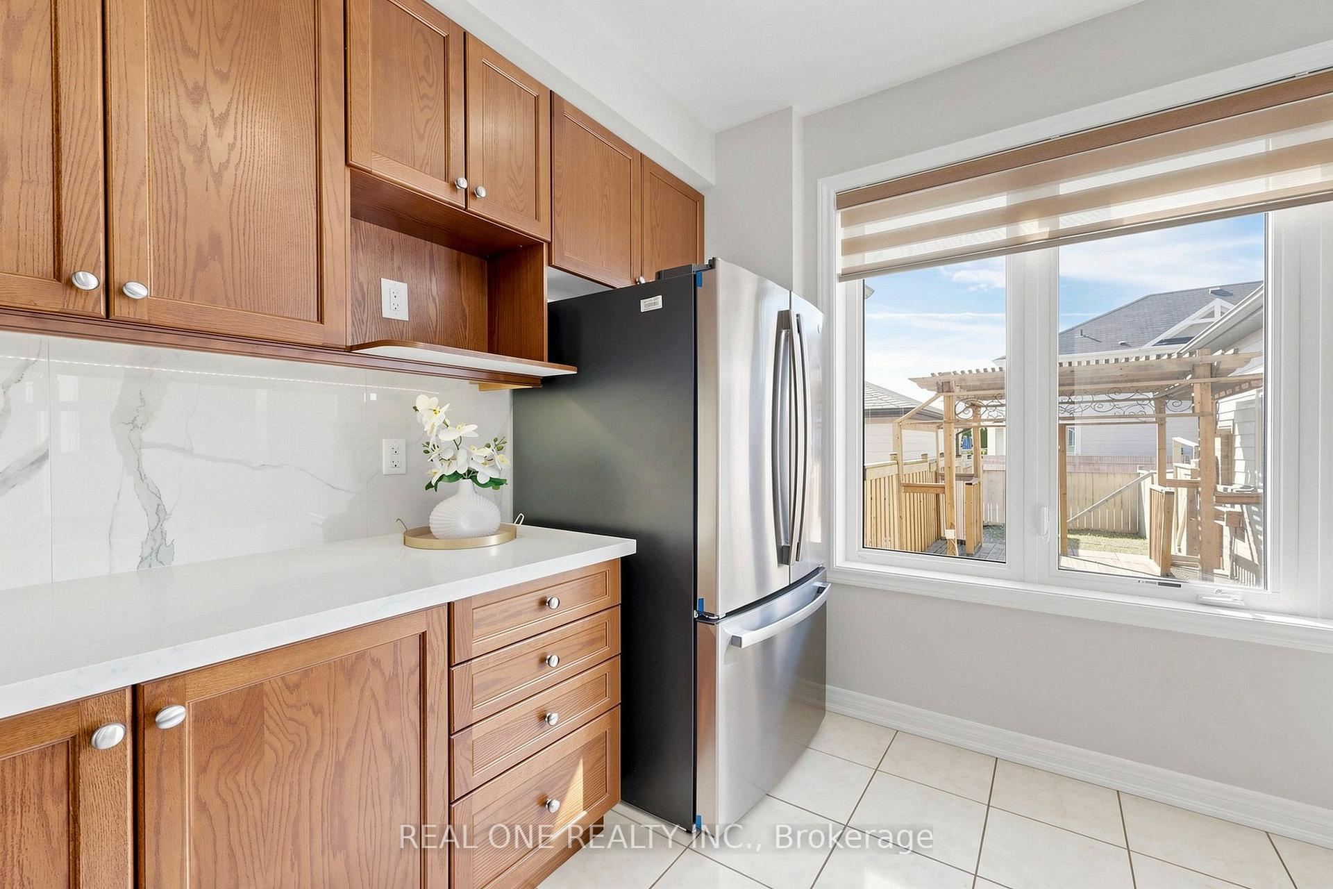 Photo 11 of 262 Cornell Centre Boulevard, Markham, Cornell — HOMEH