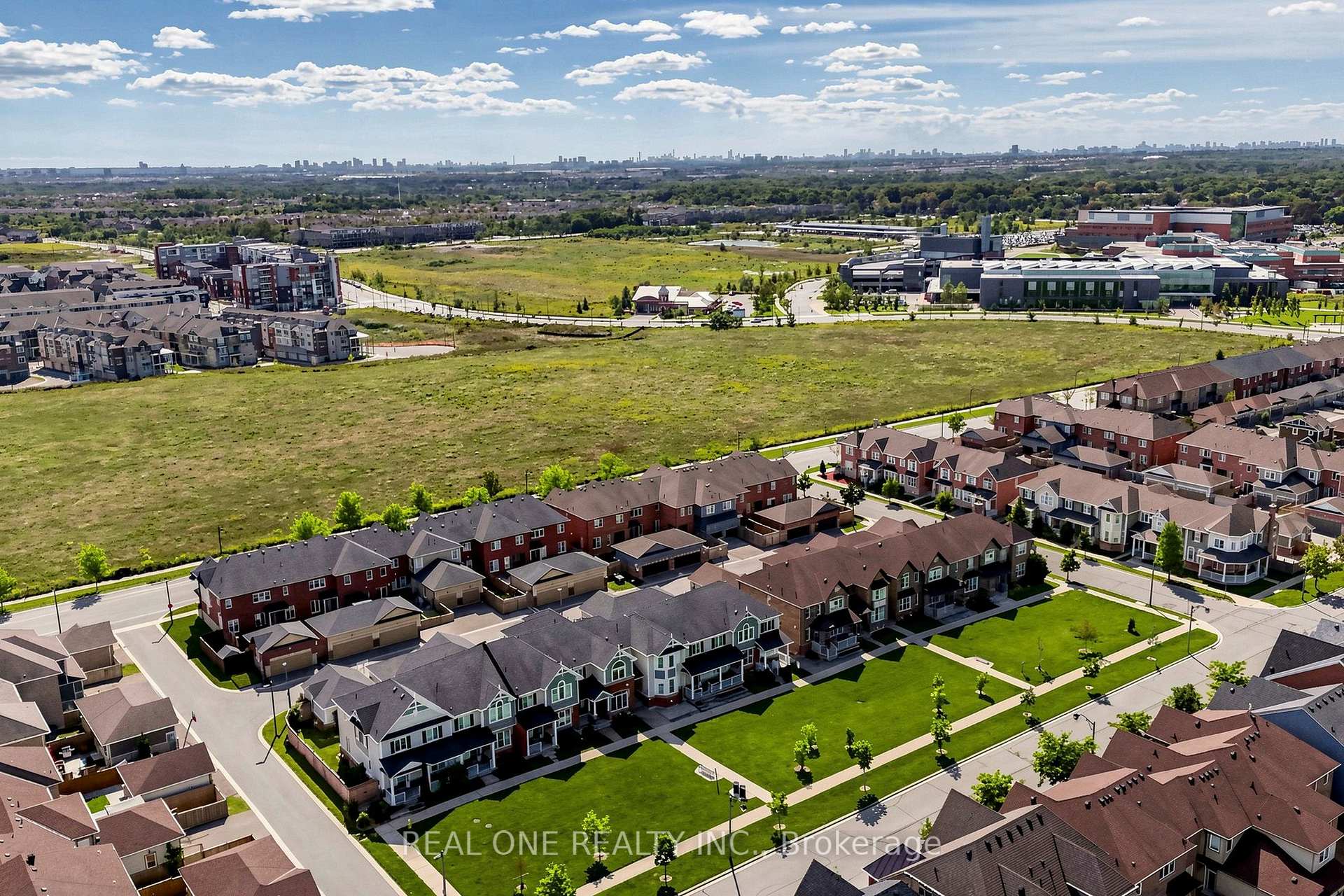 Photo 42 of 262 Cornell Centre Boulevard, Markham, Cornell — HOMEH
