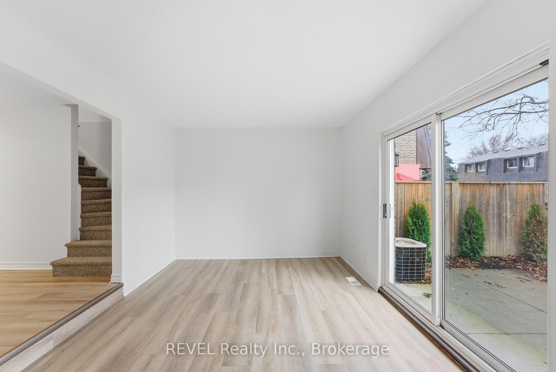 Photo 15 of Unit 15, 151 Linwell Road, St. Catharines, Lakeport — HOMEH