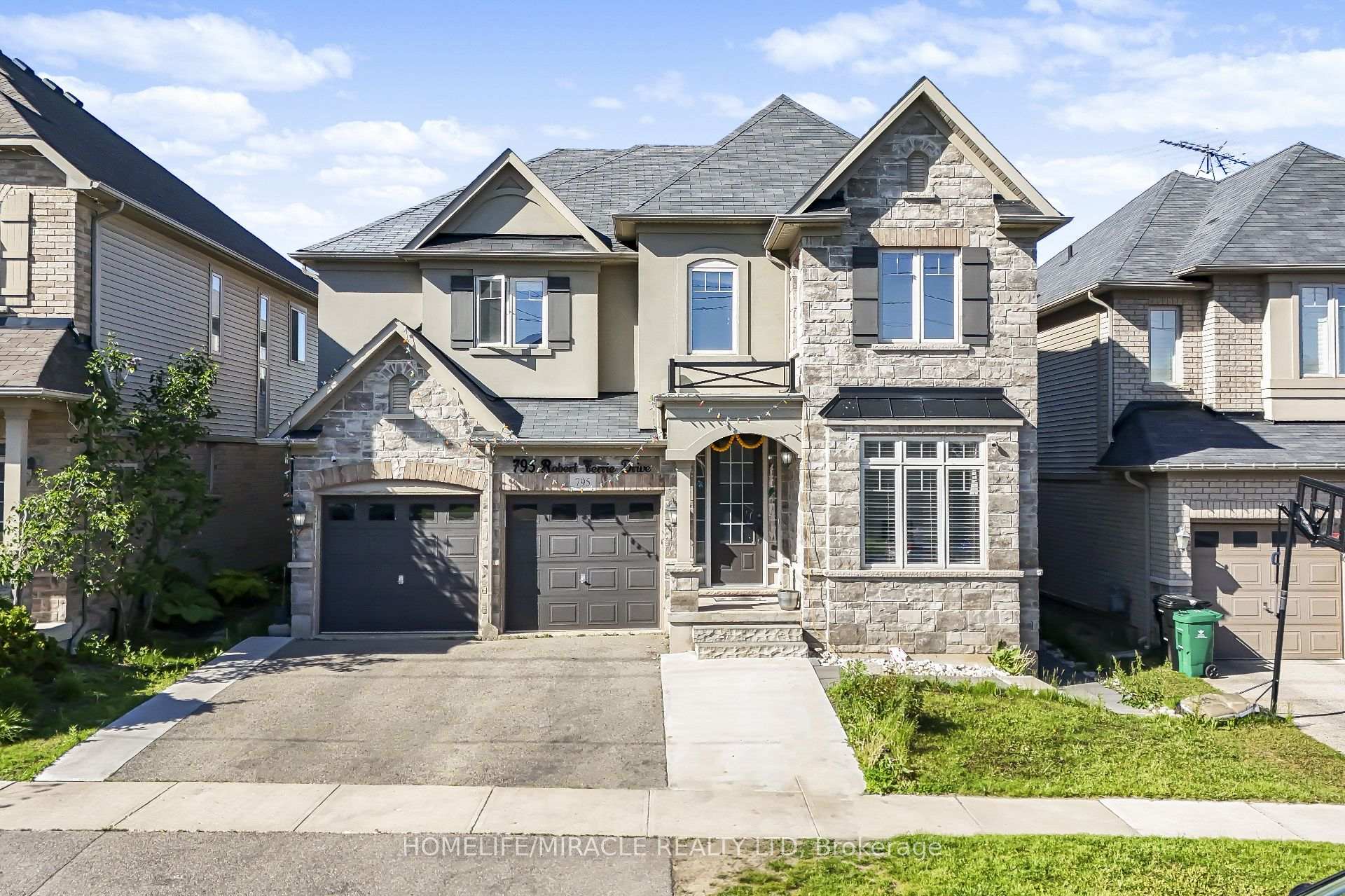 Photo of 795 Robert Ferrie Drive