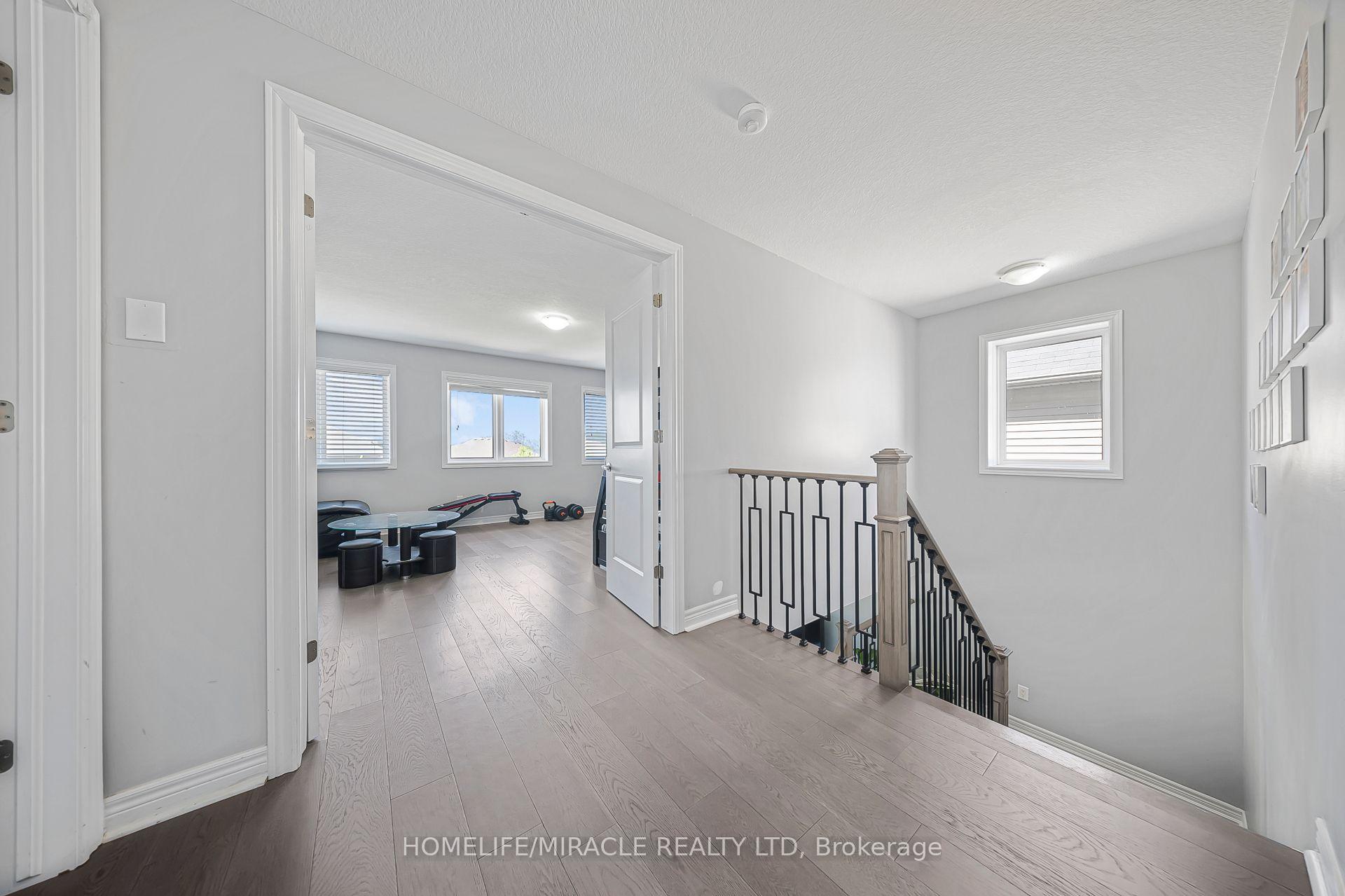 Photo 21 of 795 Robert Ferrie Drive, Kitchener, Doon South — HOMEH