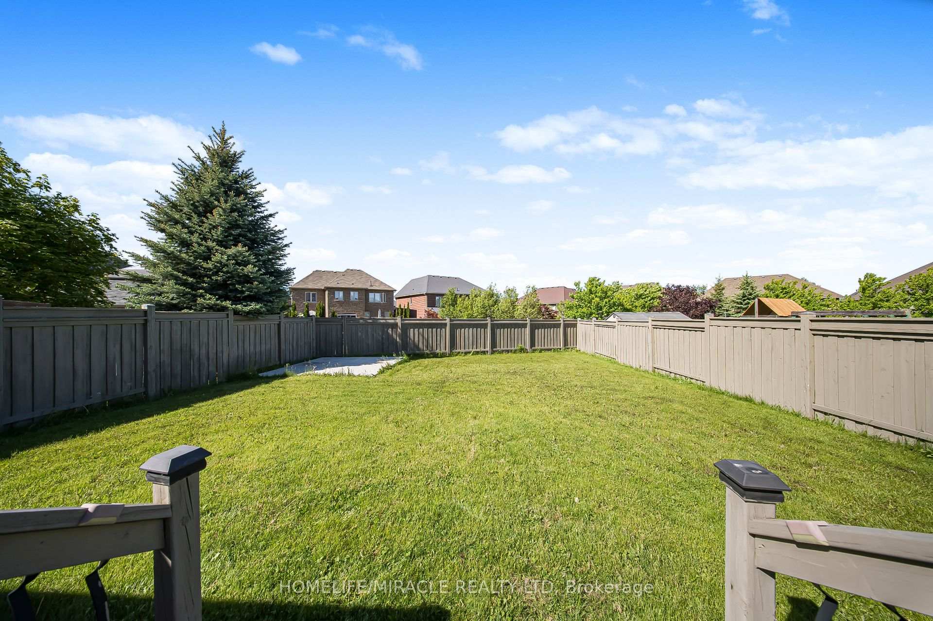 Photo 35 of 795 Robert Ferrie Drive, Kitchener, Doon South — HOMEH