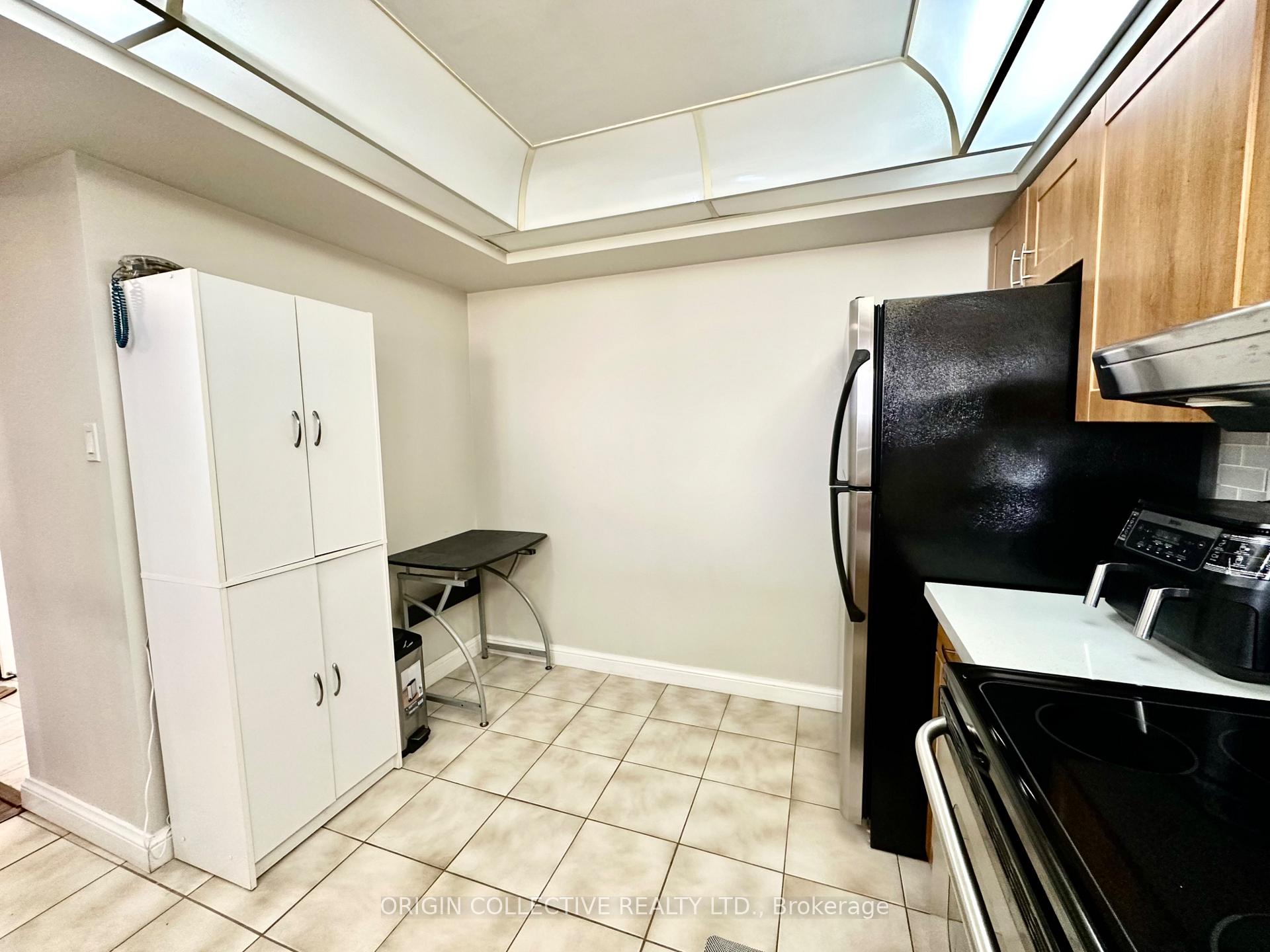 Photo 9 of Unit 905, 24 Hanover Road, Brampton, Queen Street Corridor — HOMEH