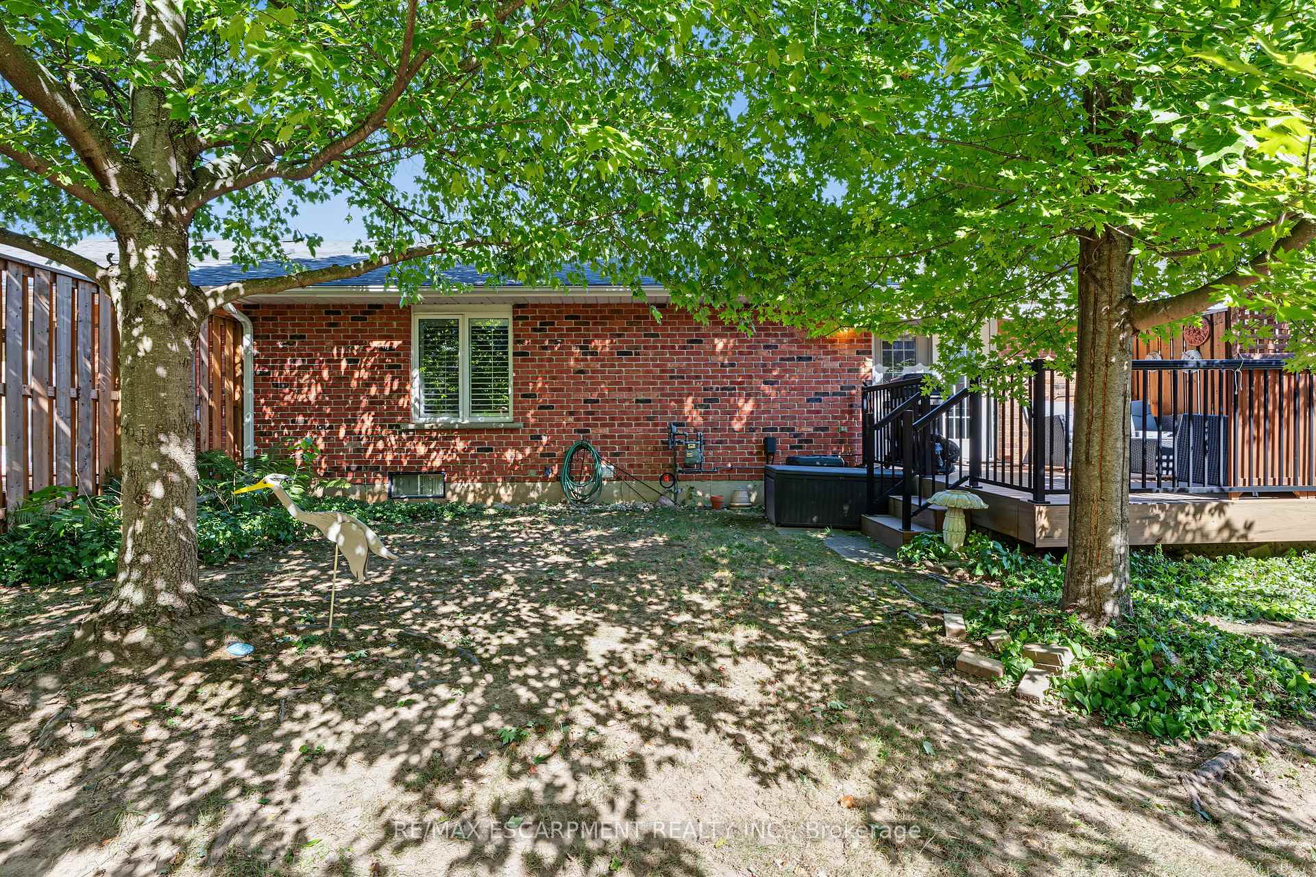 Photo 34 of Unit 4, 173 Wilson Street W, Hamilton, Parkview — HOMEH