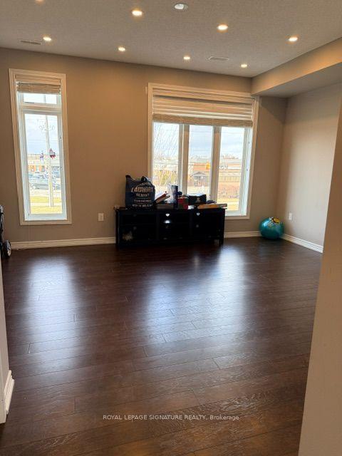 Photo 6 of Unit 41, 4167 Palermo Common, Burlington, Shoreacres — HOMEH