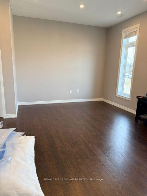 Photo 7 of Unit 41, 4167 Palermo Common, Burlington, Shoreacres — HOMEH
