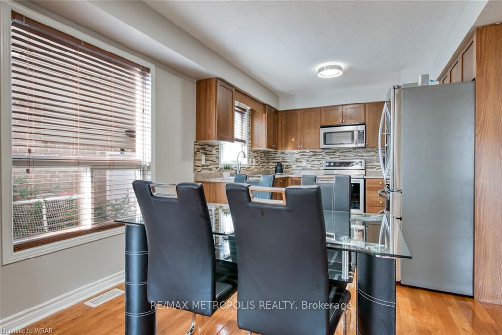 Photo 9 of Unit Upper, 1369 Old Zeller Drive, Kitchener, Grand River South — HOMEH