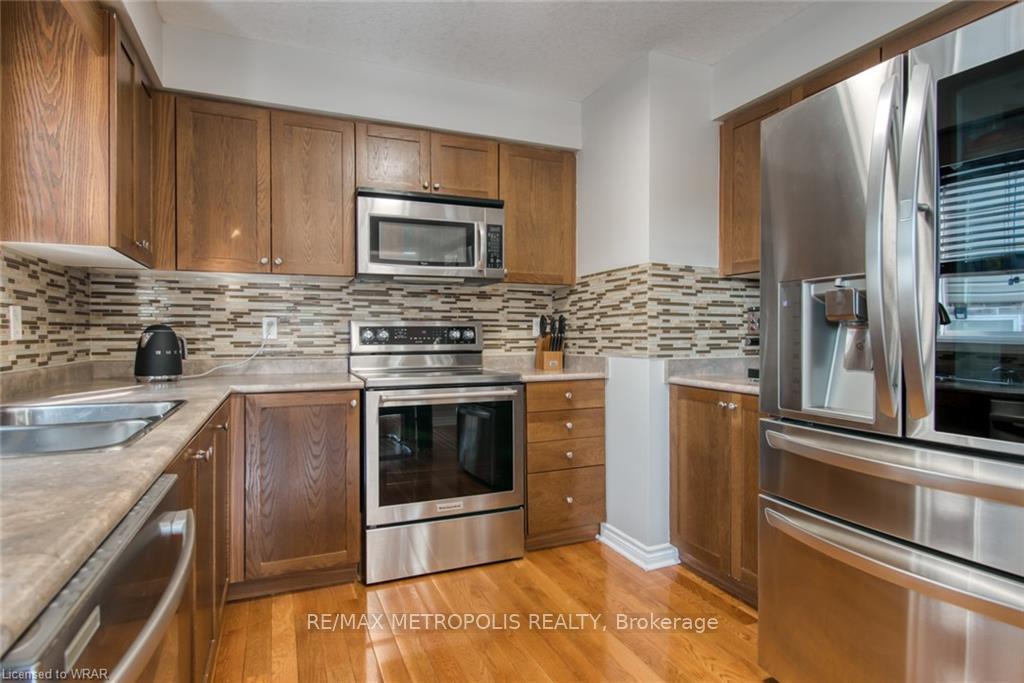 Photo 12 of Unit Upper, 1369 Old Zeller Drive, Kitchener, Grand River South — HOMEH