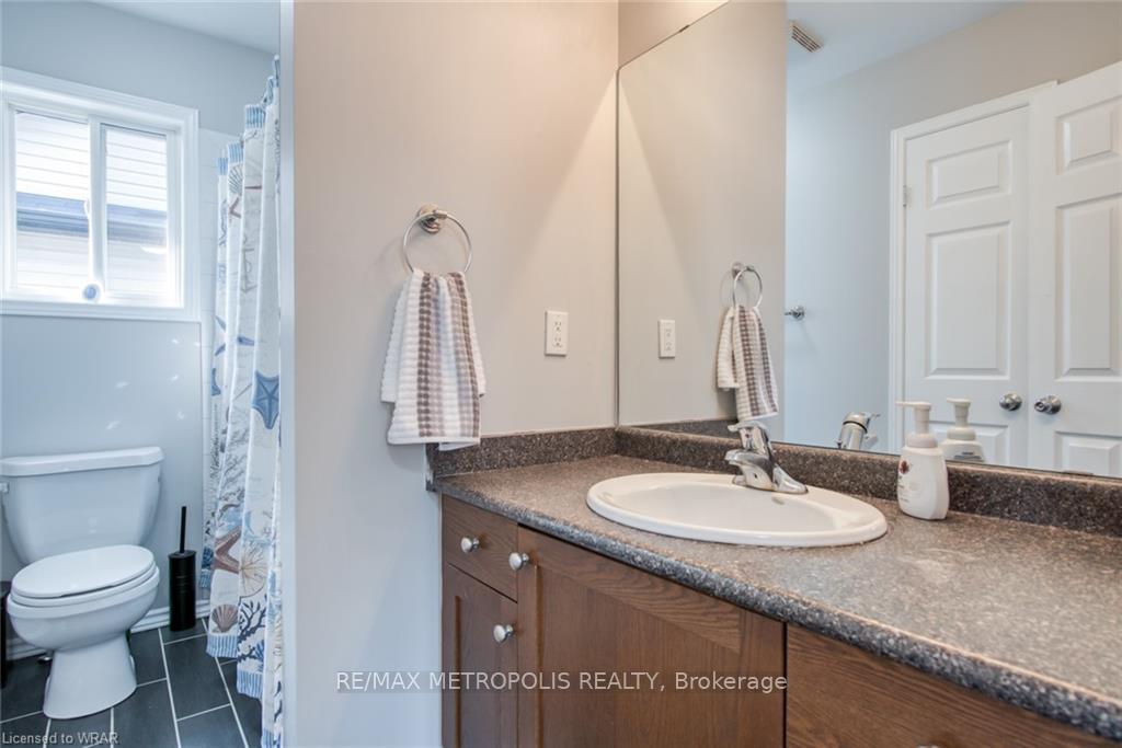 Photo 15 of Unit Upper, 1369 Old Zeller Drive, Kitchener, Grand River South — HOMEH
